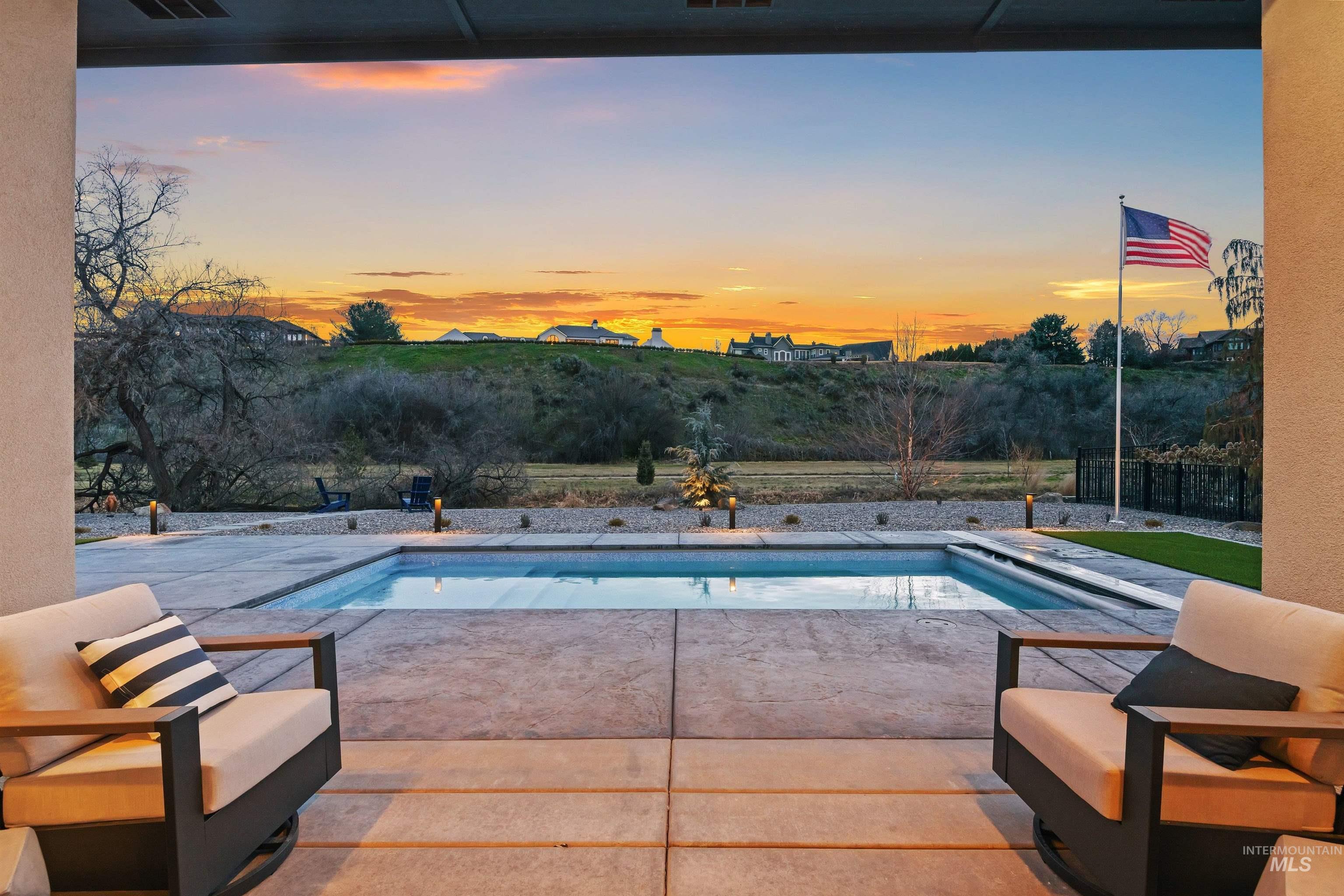 1873 W Oakhampton Drive