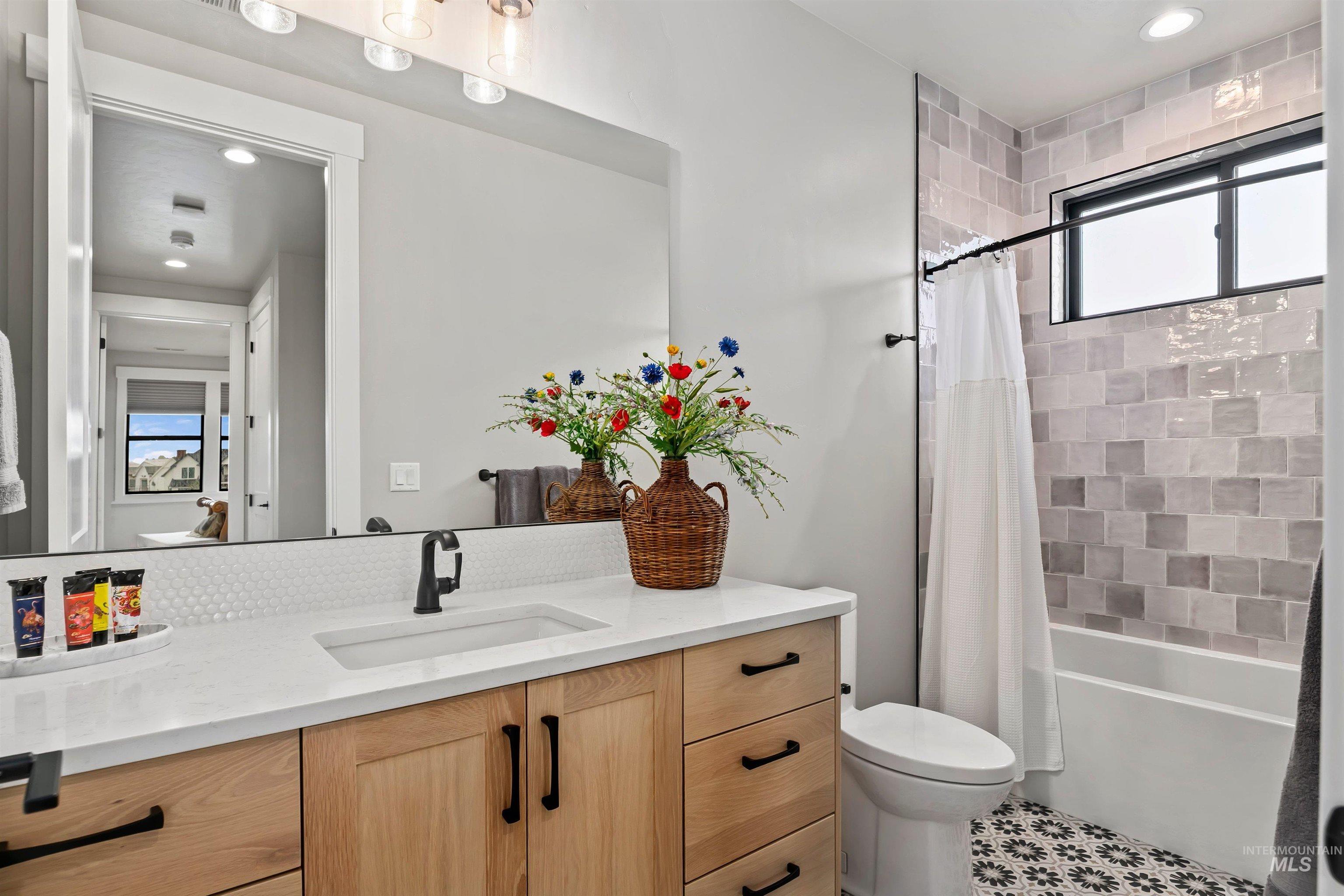 2270 S Trout Stone Way