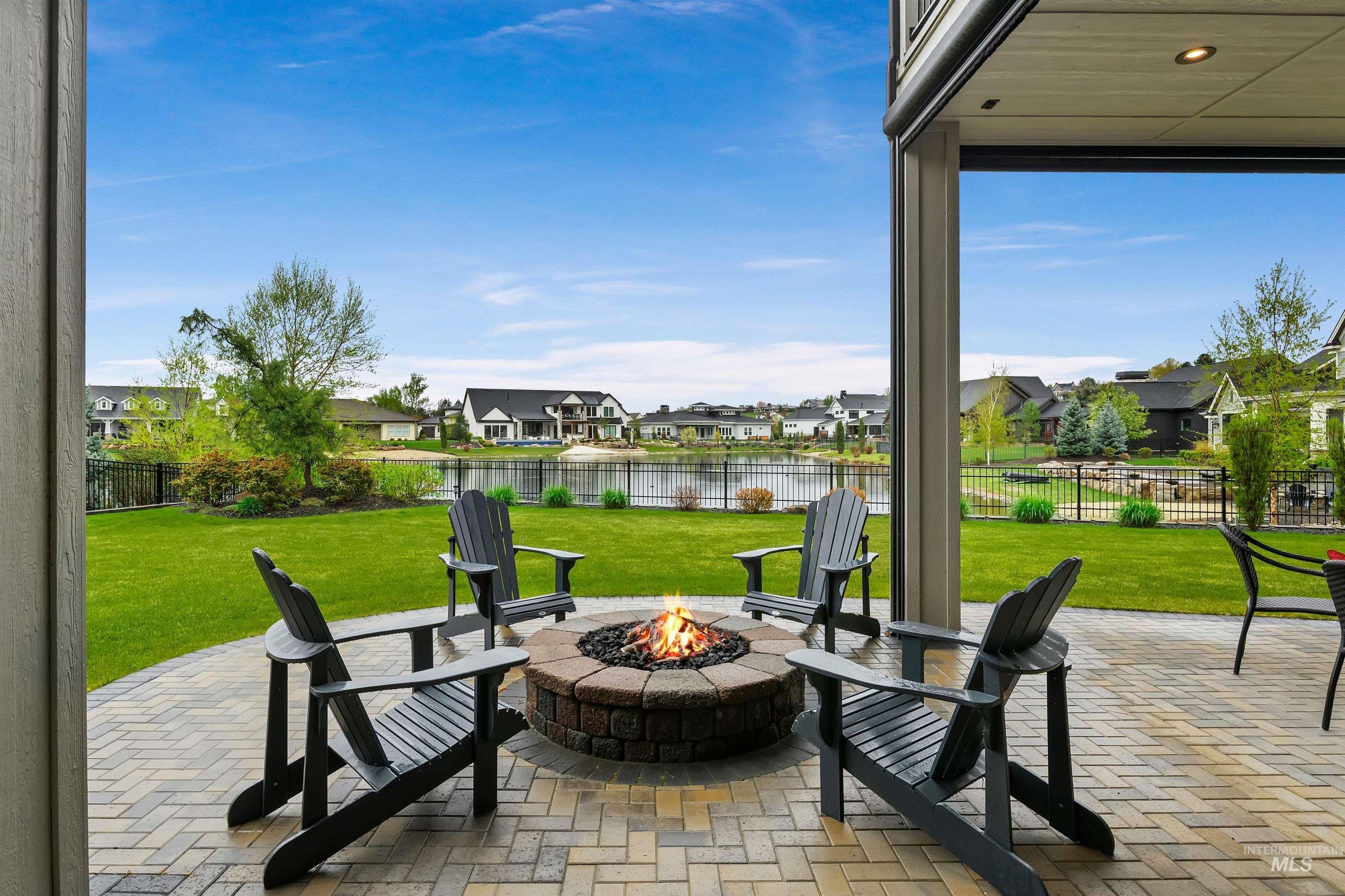 2270 S Trout Stone Way