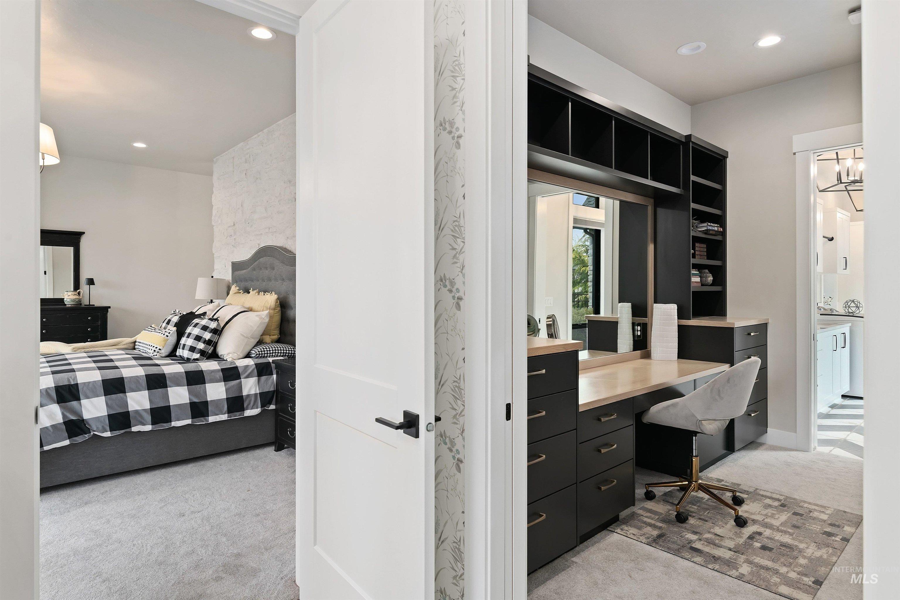 2270 S Trout Stone Way