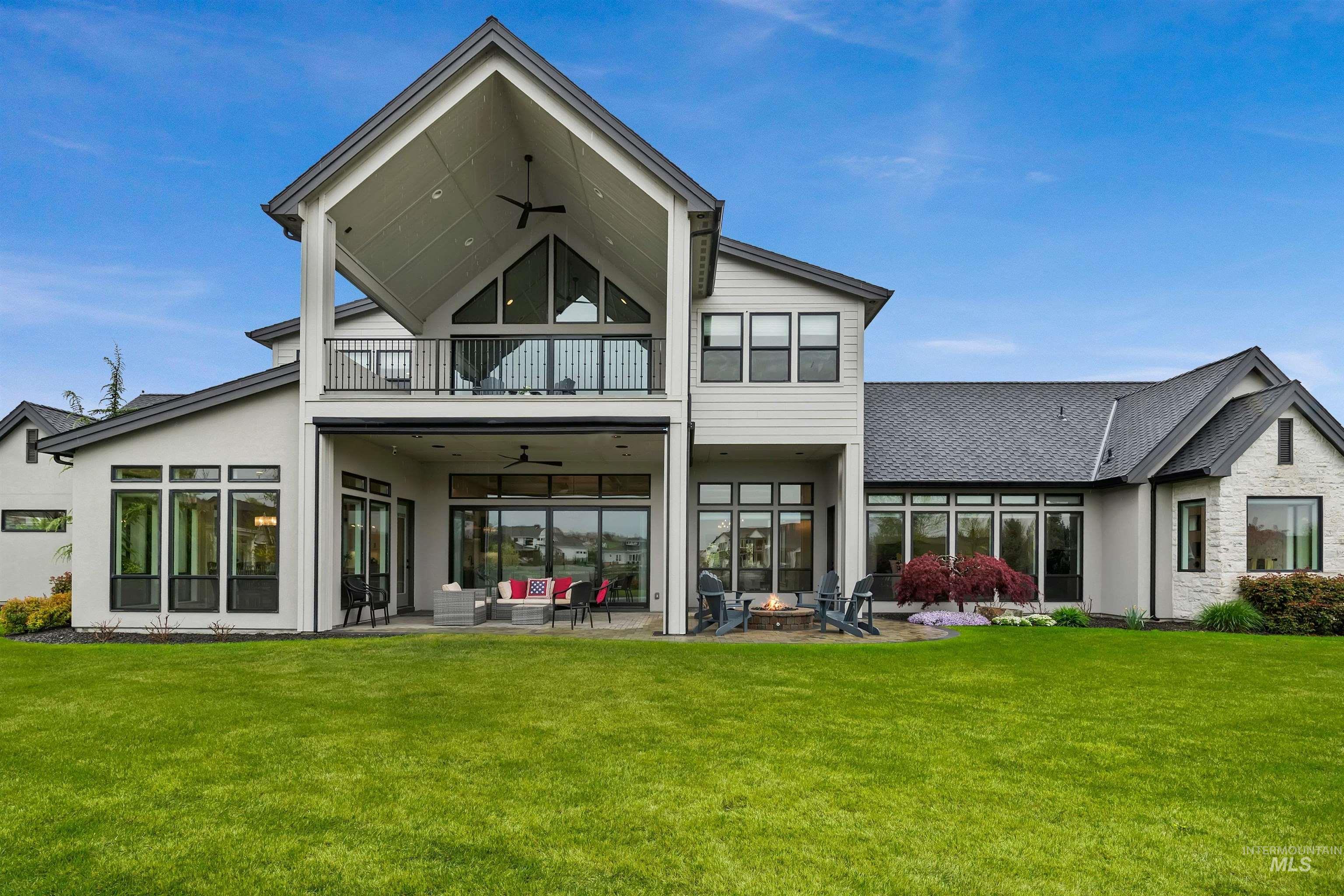 2270 S Trout Stone Way