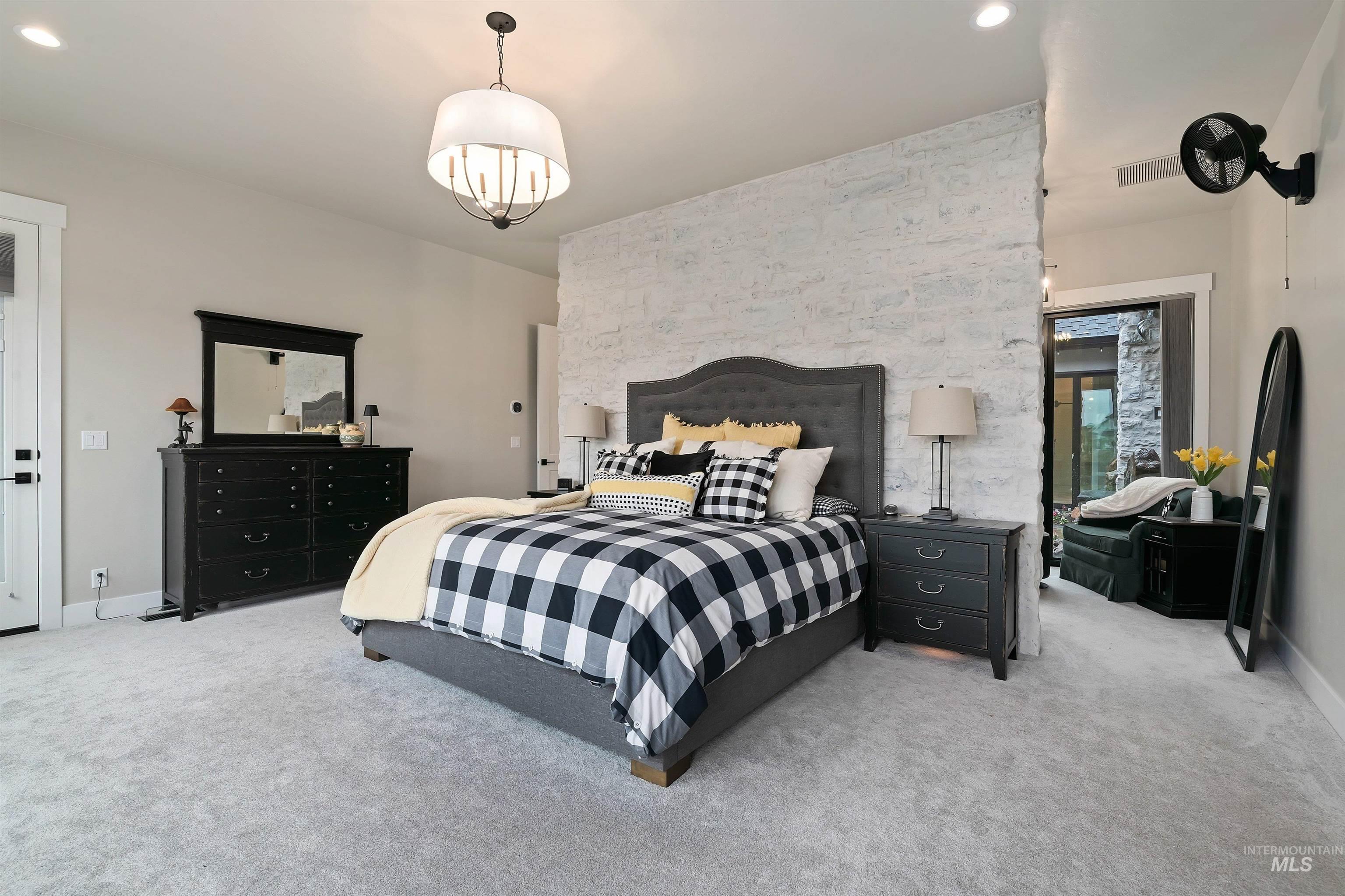 2270 S Trout Stone Way