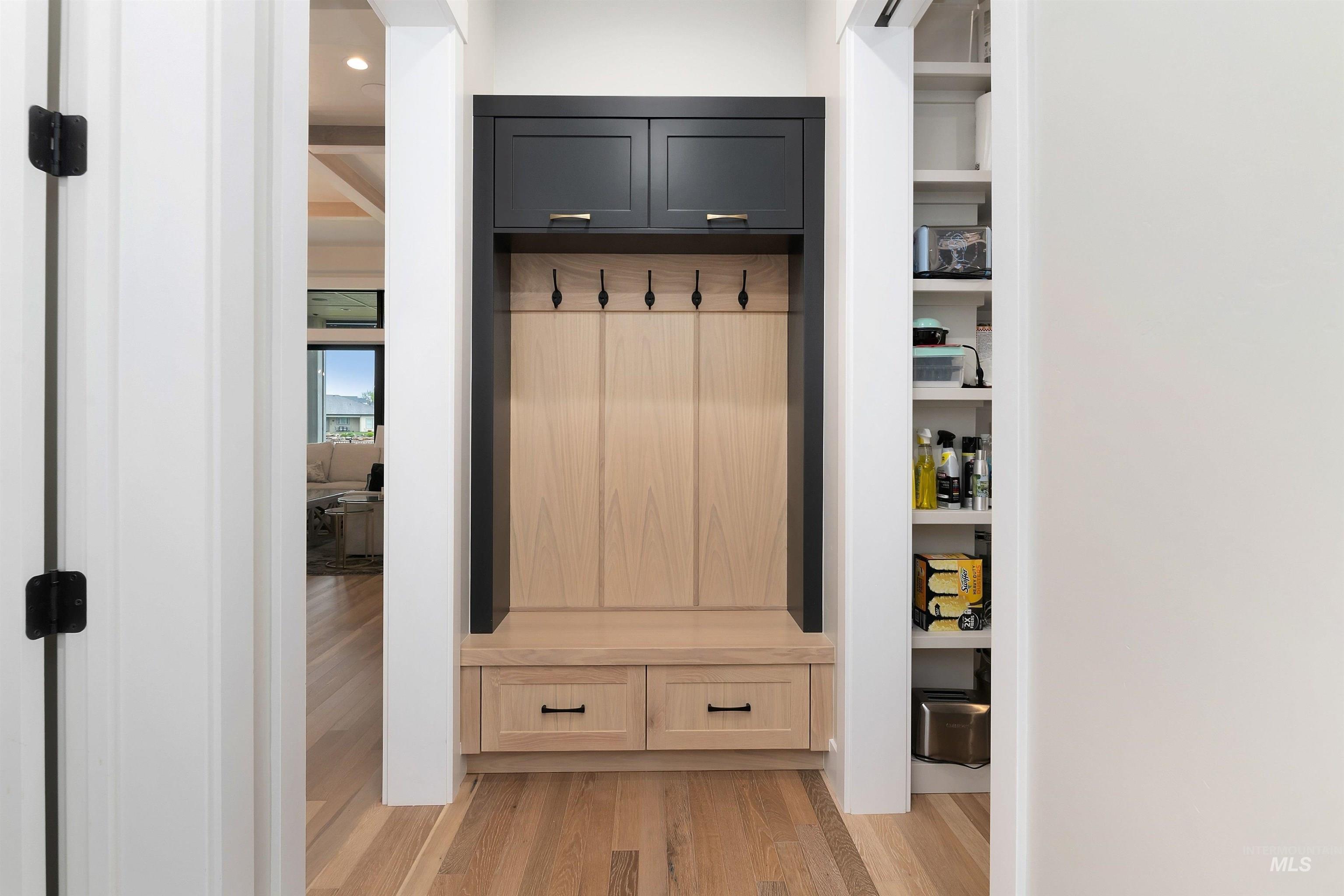 2270 S Trout Stone Way