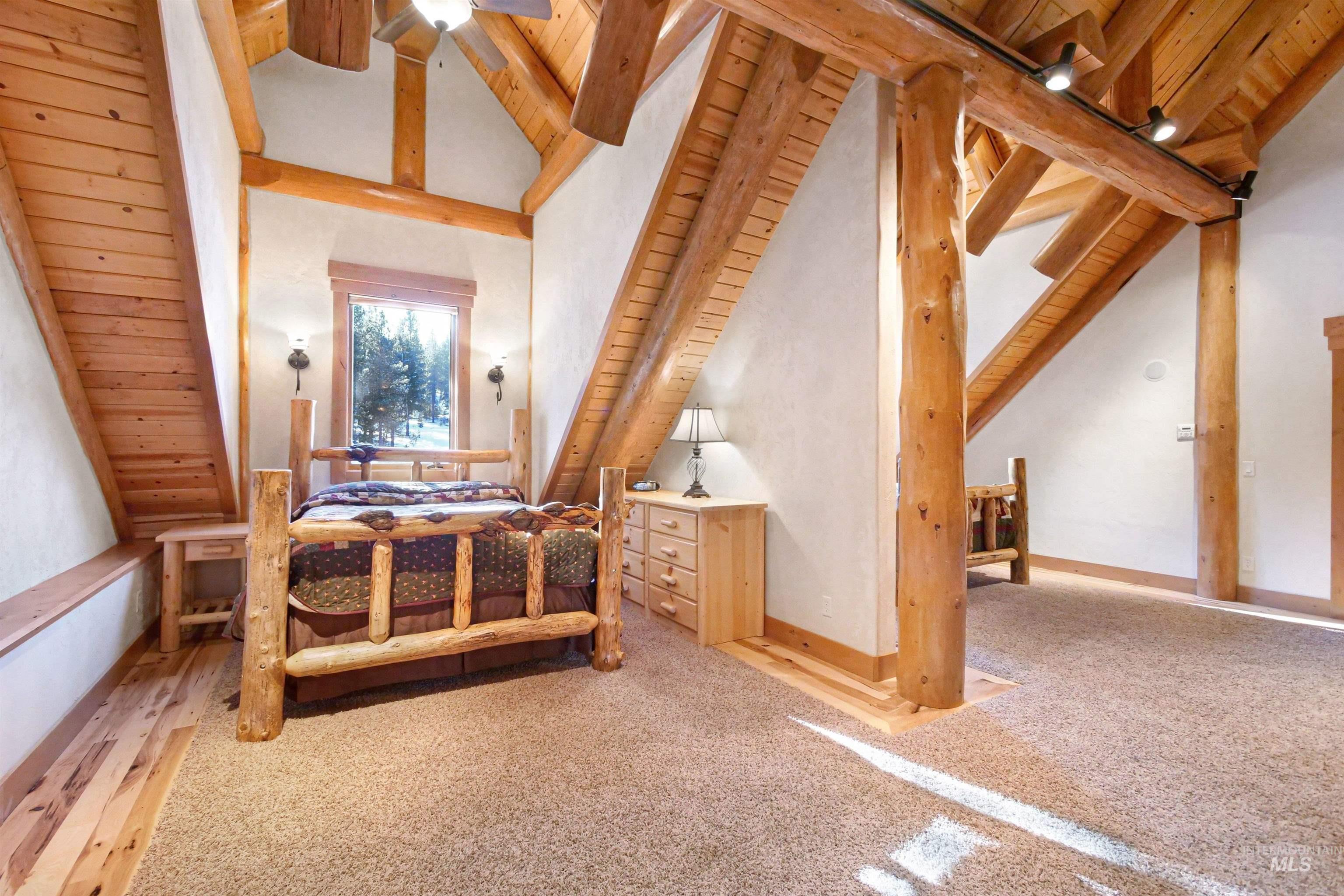 2732 Casper Court
