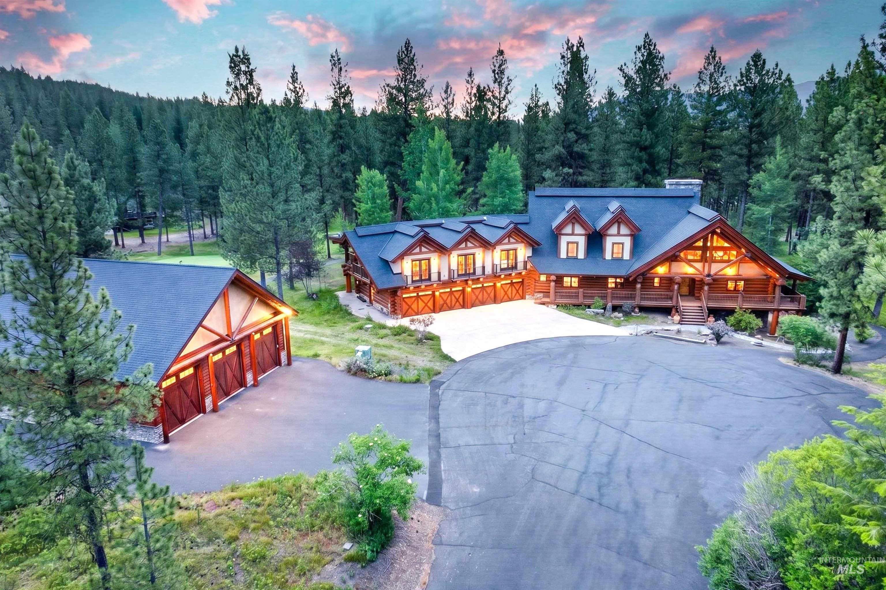2732 Casper Court