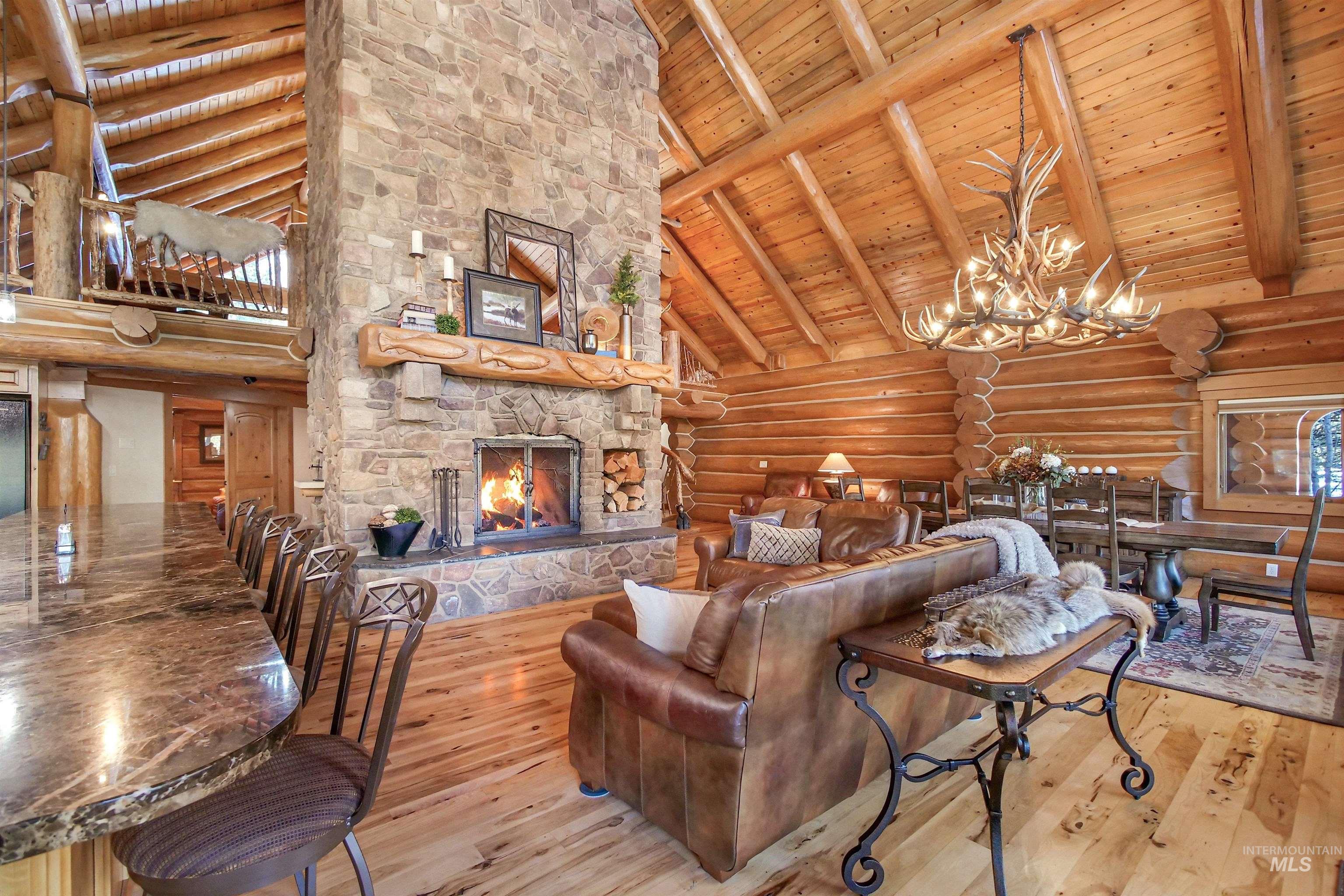 2732 Casper Court