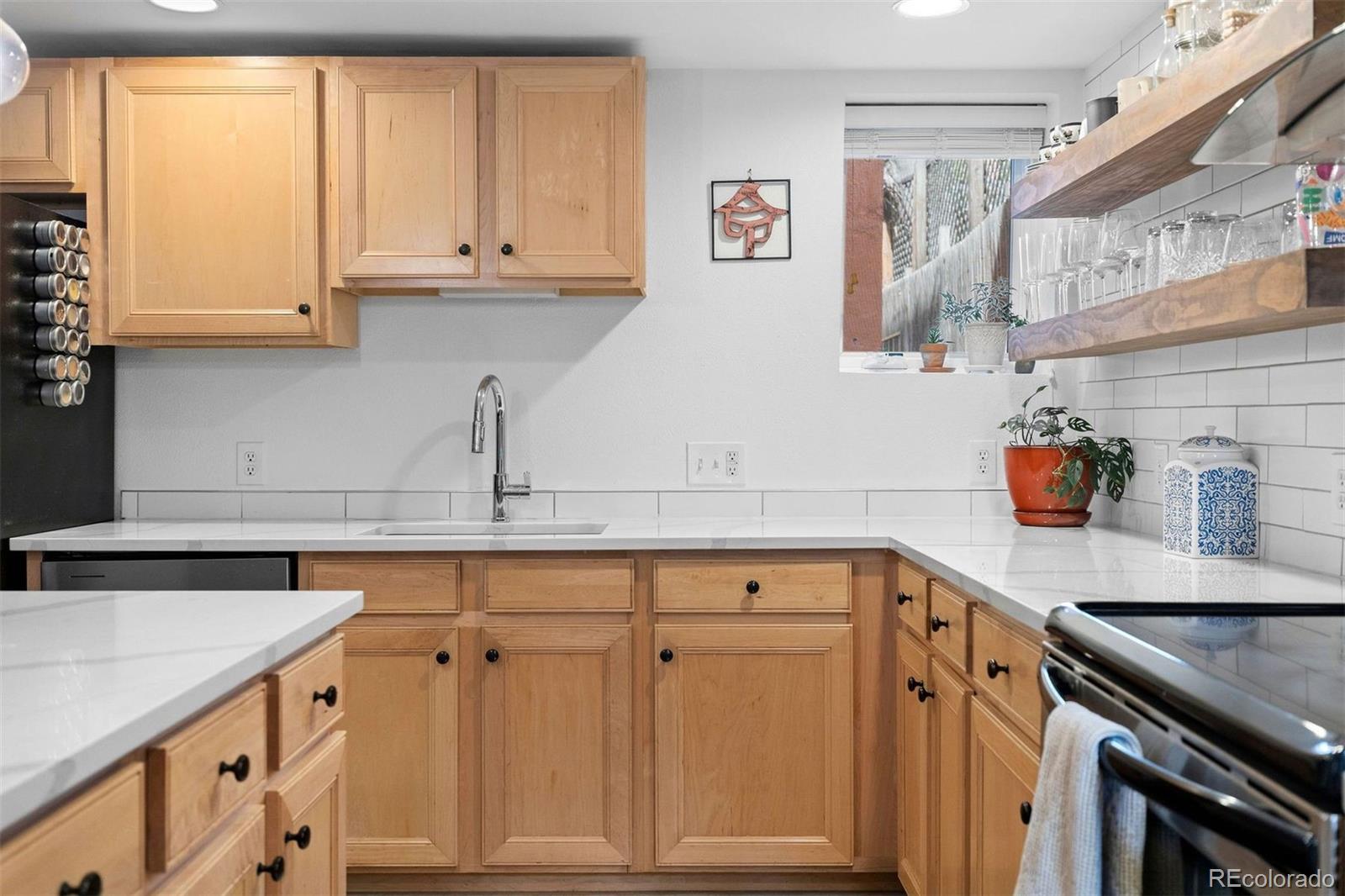 1101 Gaylord Street Unit: 1
