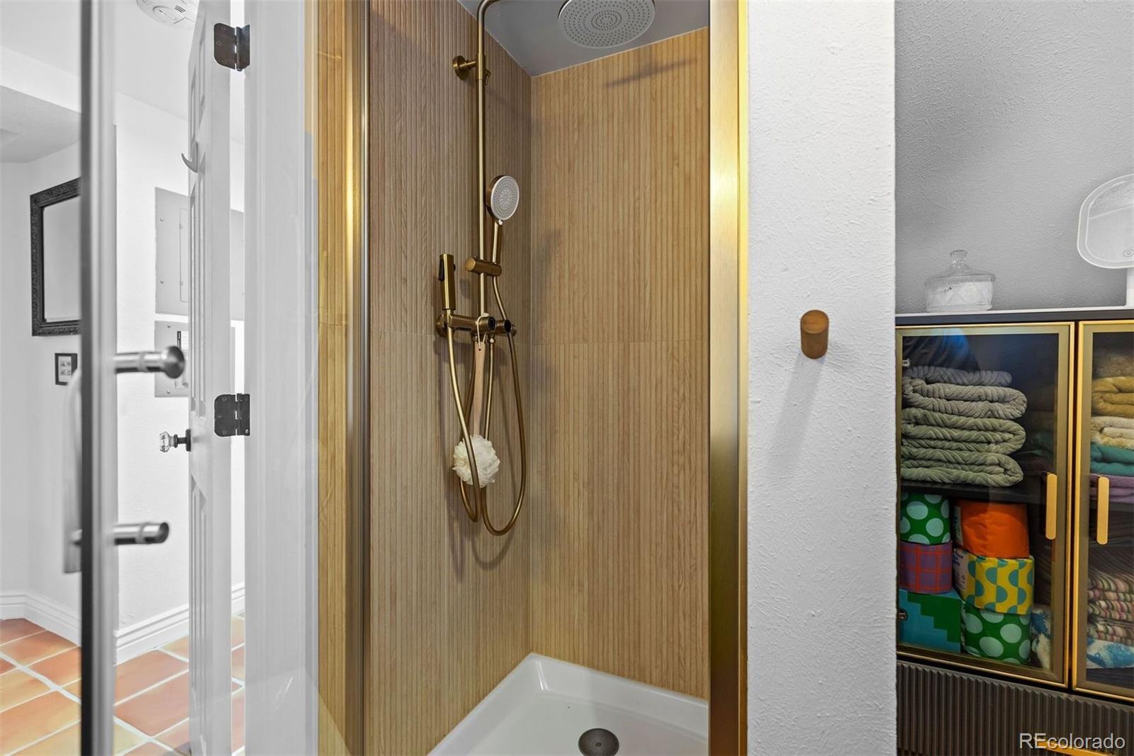 1101 Gaylord Street Unit: 1