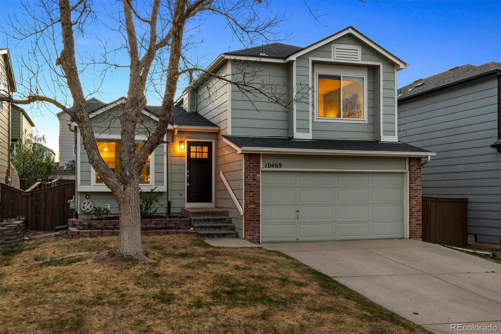 10469 Hyacinth Place
