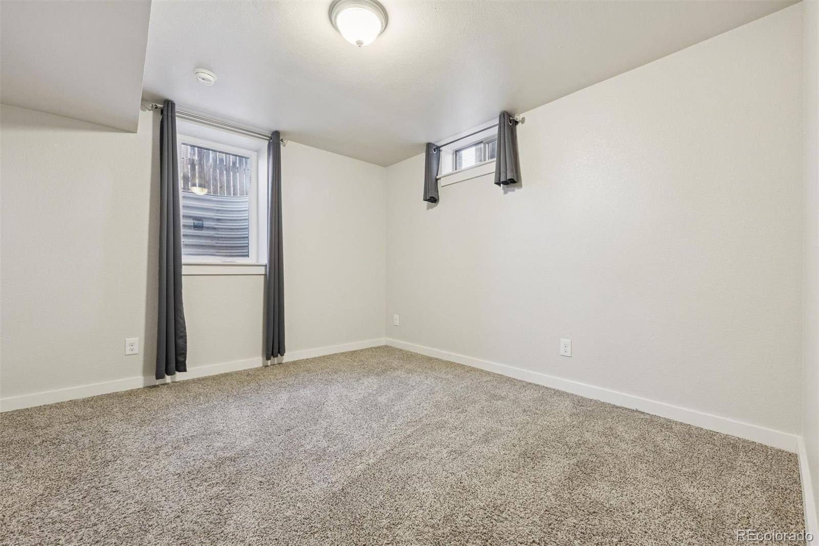 2270 Krameria Street