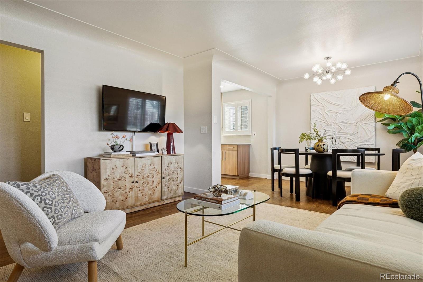 2270 Krameria Street