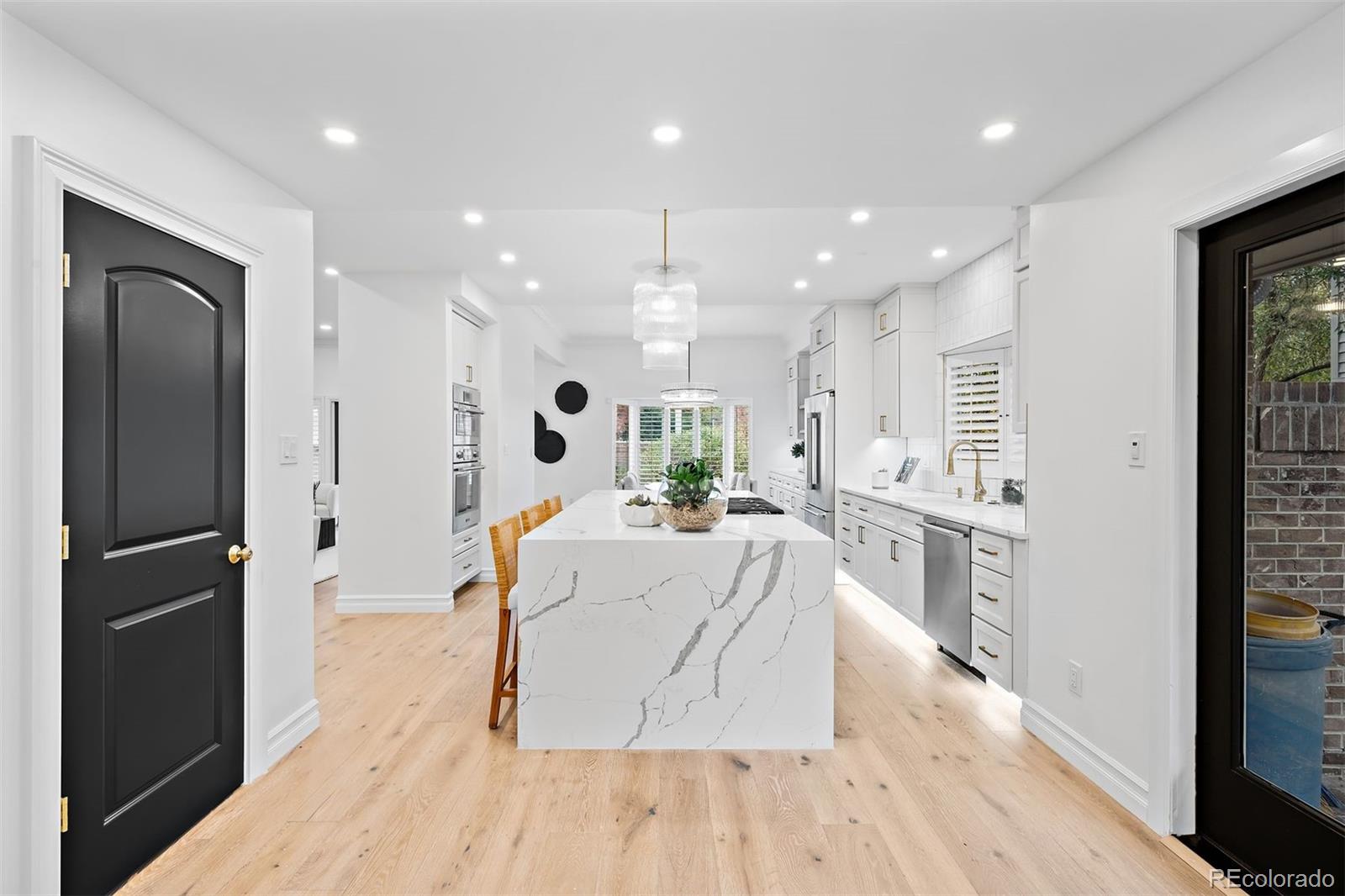2552 E Alameda Avenue Unit: 130