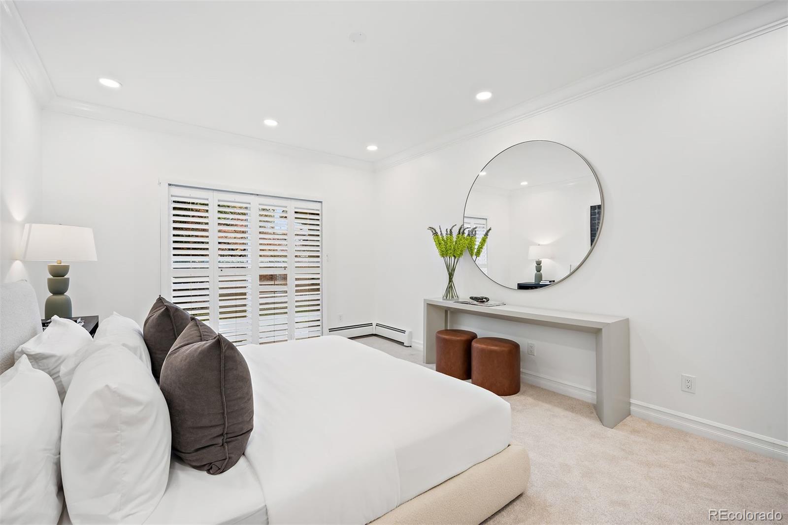2552 E Alameda Avenue Unit: 130