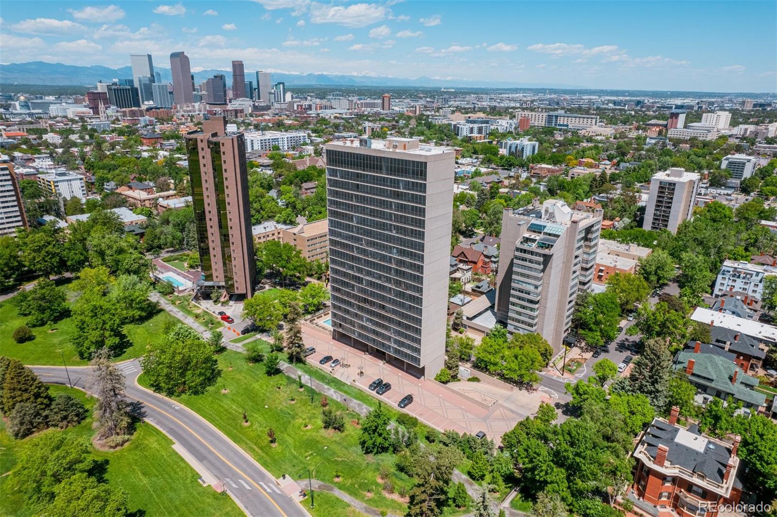 1201 N Williams Street Unit: 15A