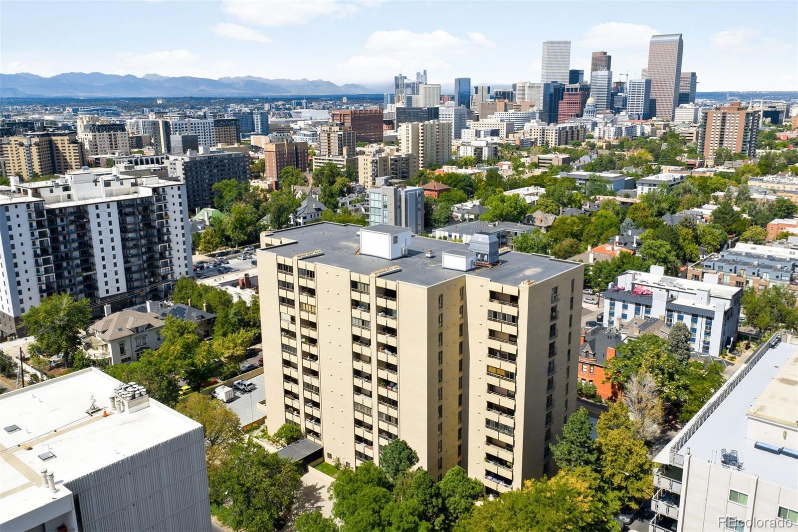 800 N Pearl Street Unit: 1211