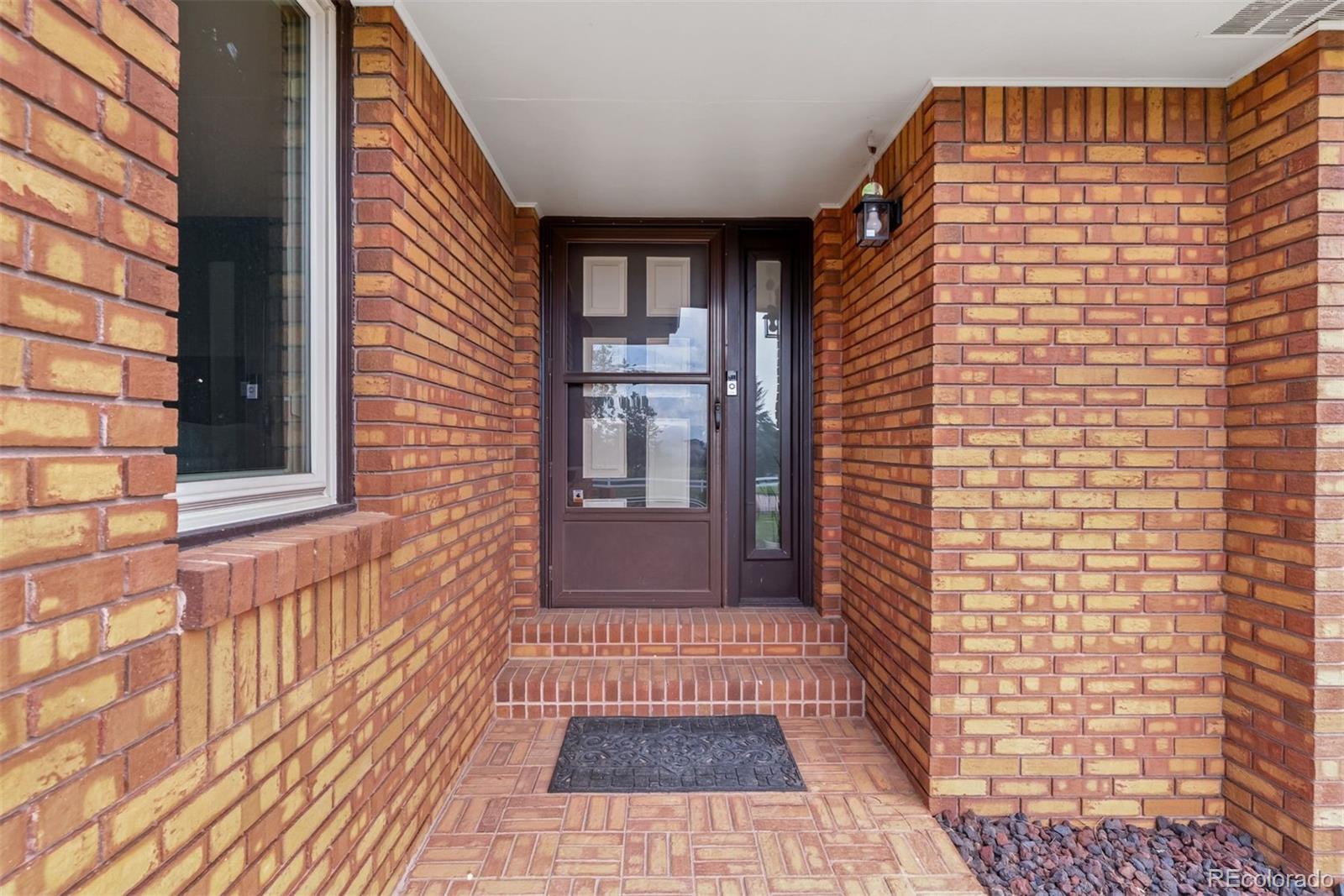 14582 Garfield Street