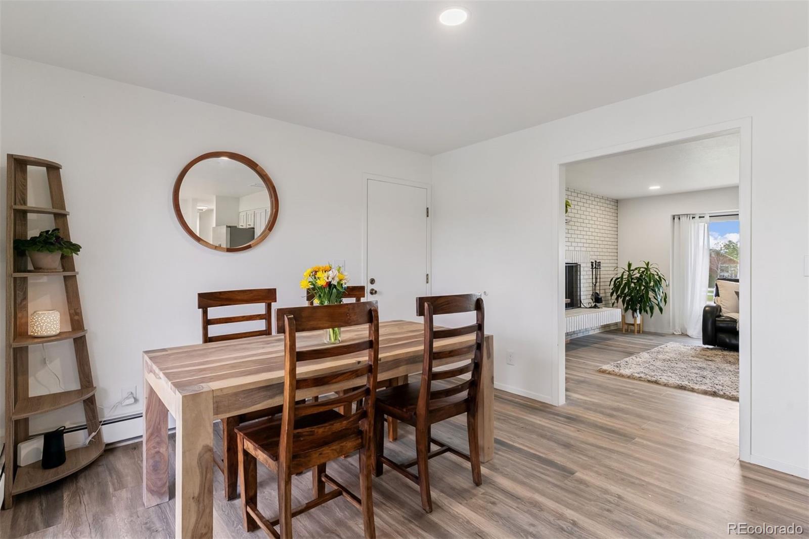 14582 Garfield Street