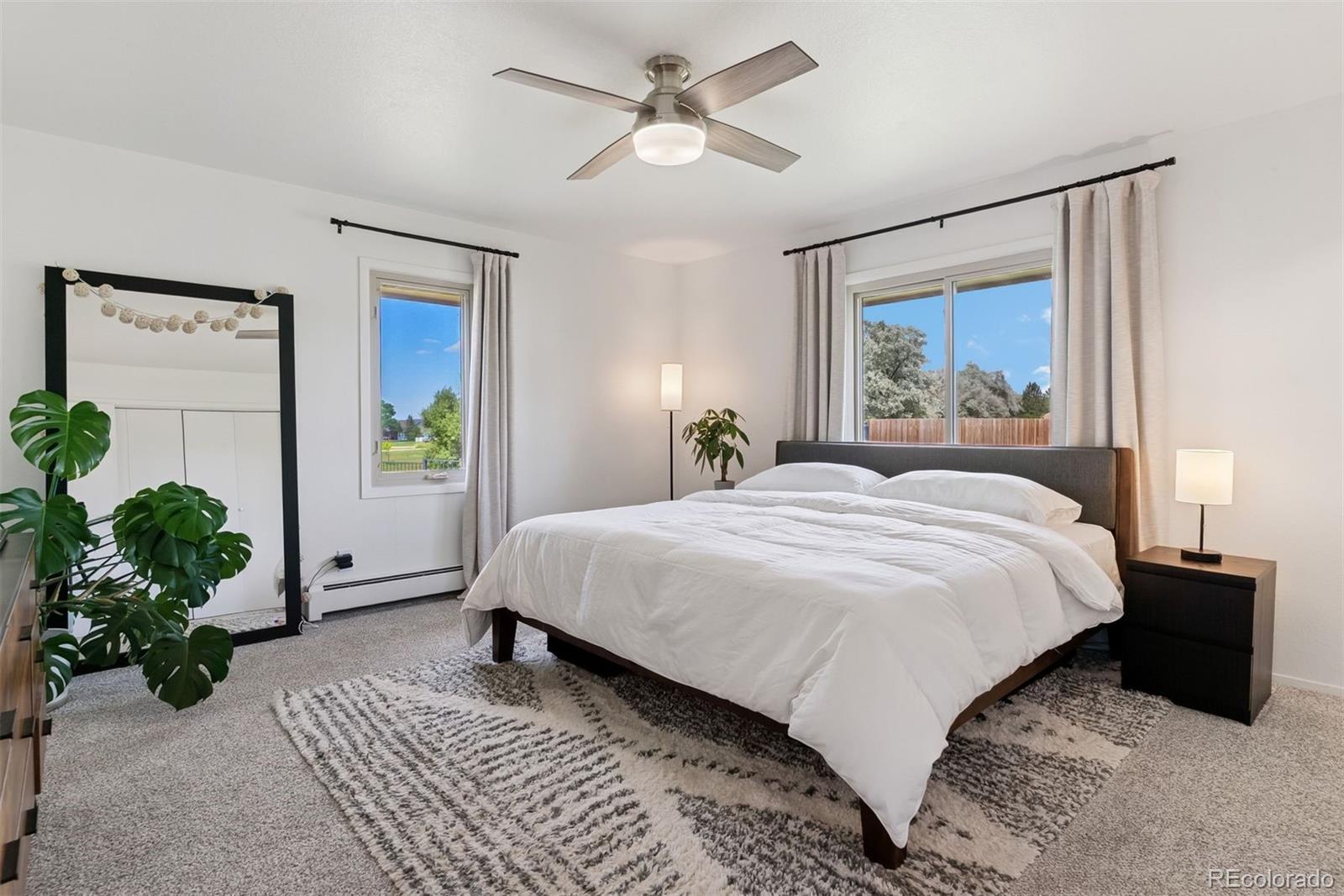 14582 Garfield Street