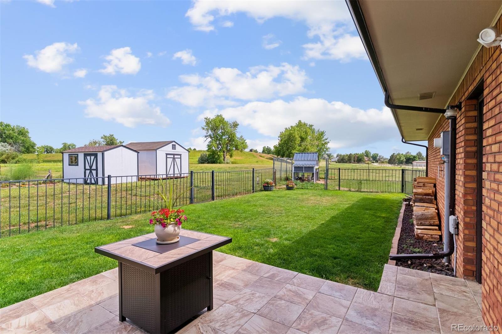 14582 Garfield Street