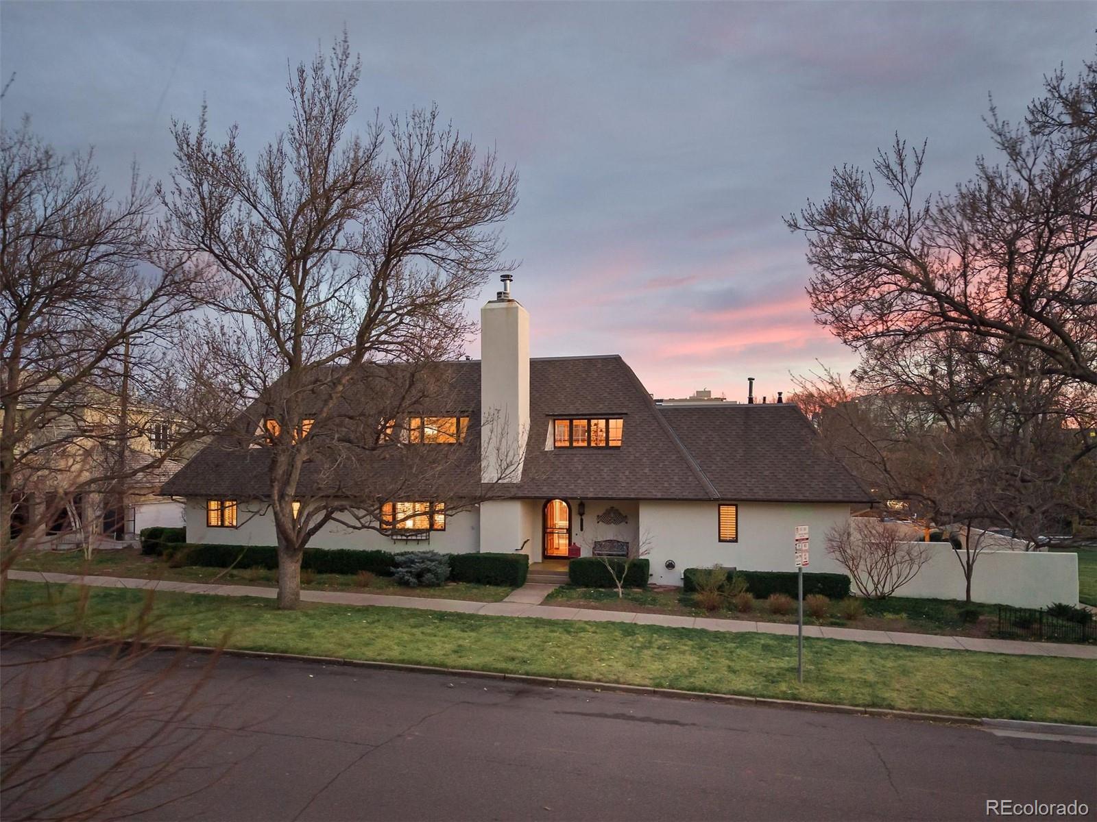 390 Saint Paul Street