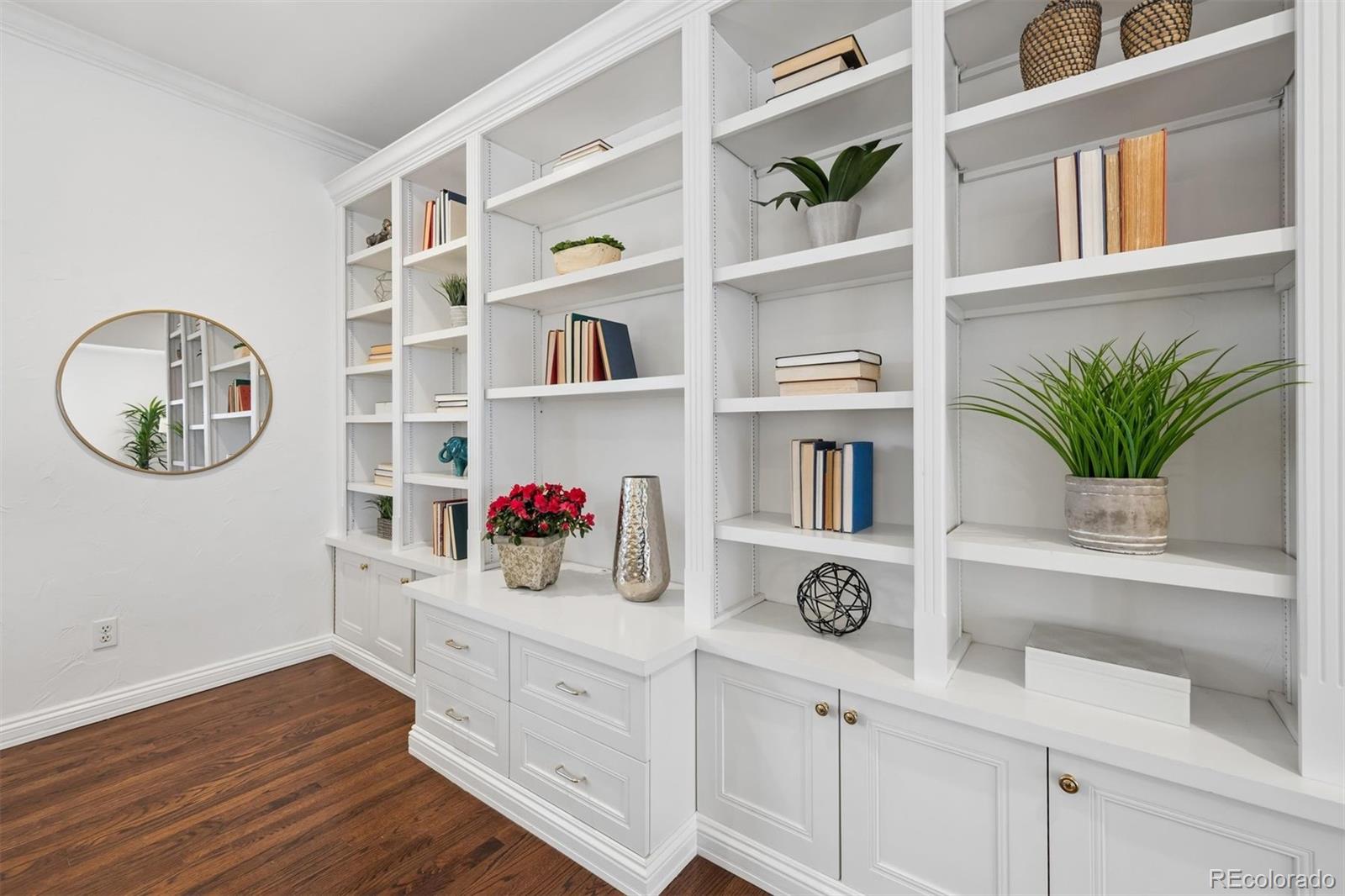 390 Saint Paul Street