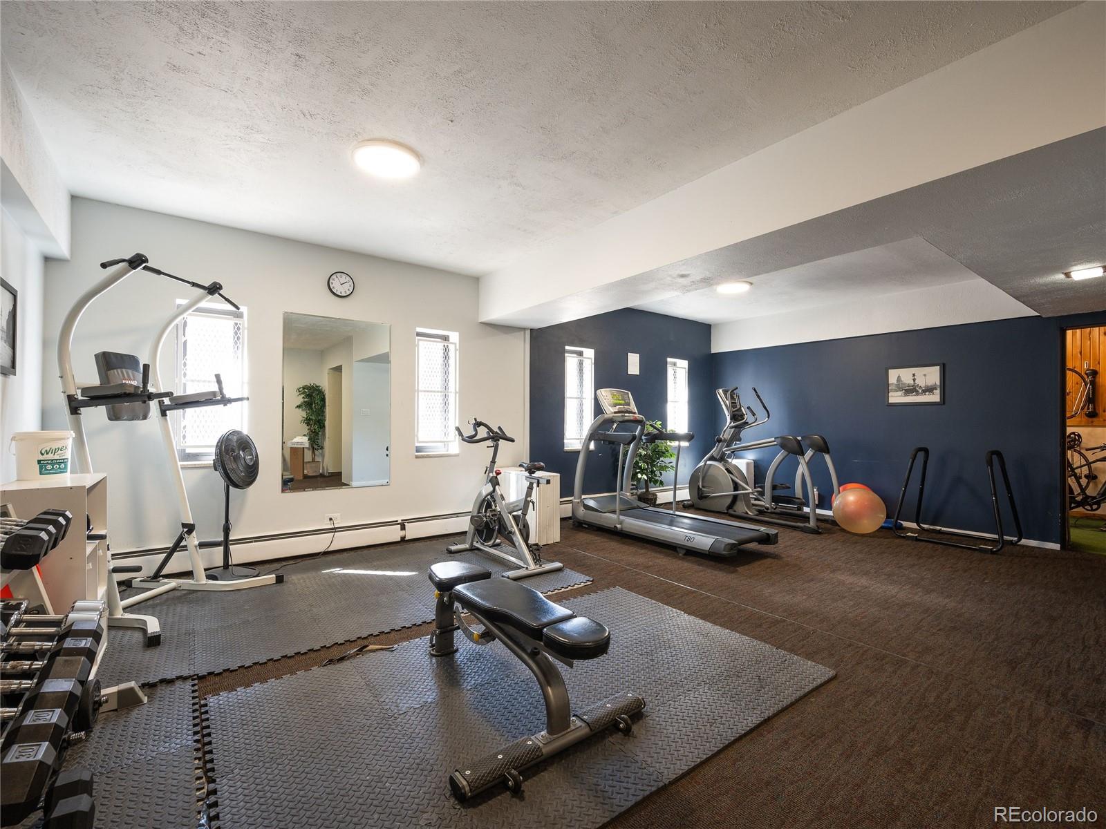 1050 N Corona Street Unit: 204