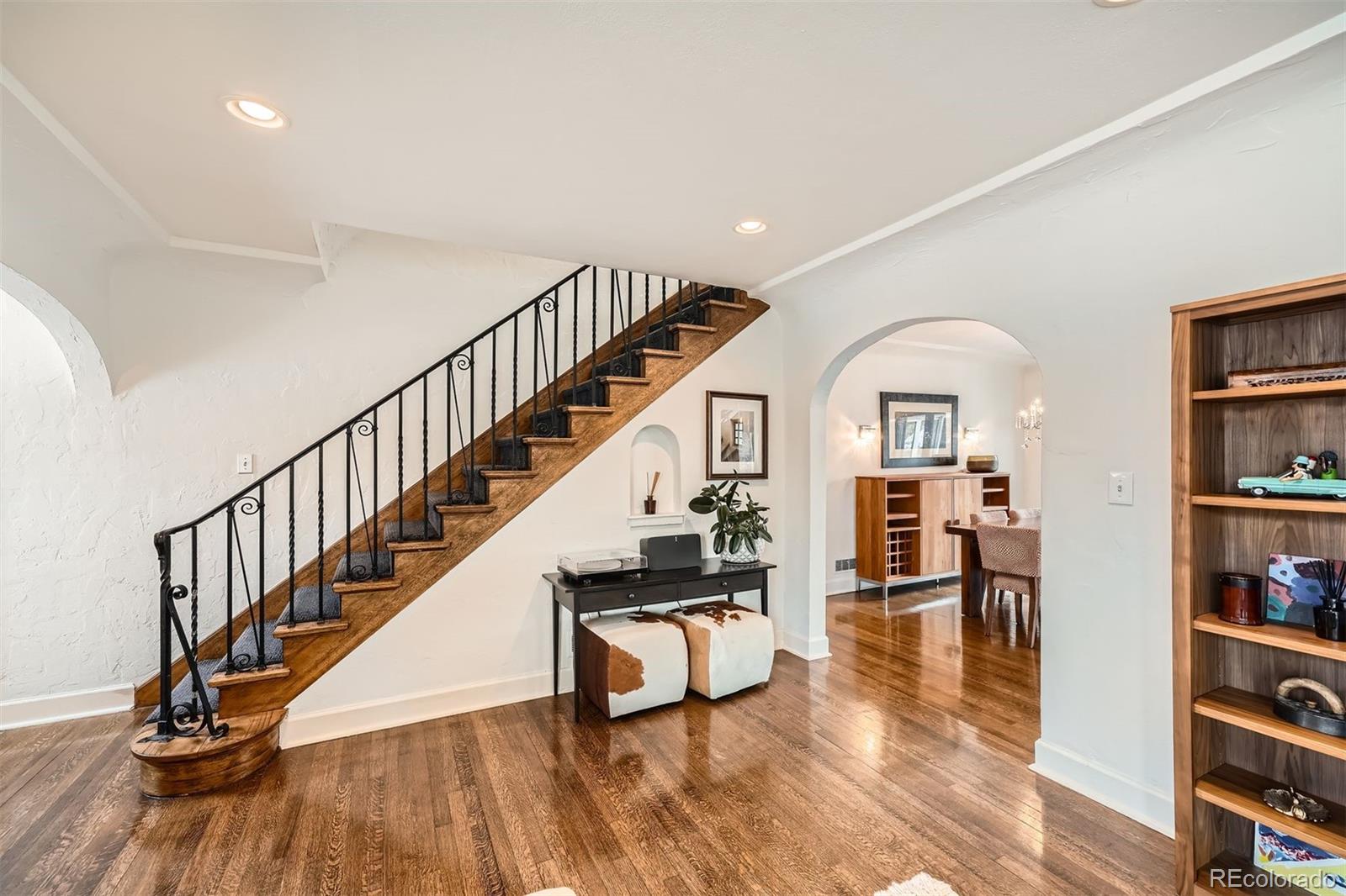 340 Dahlia Street