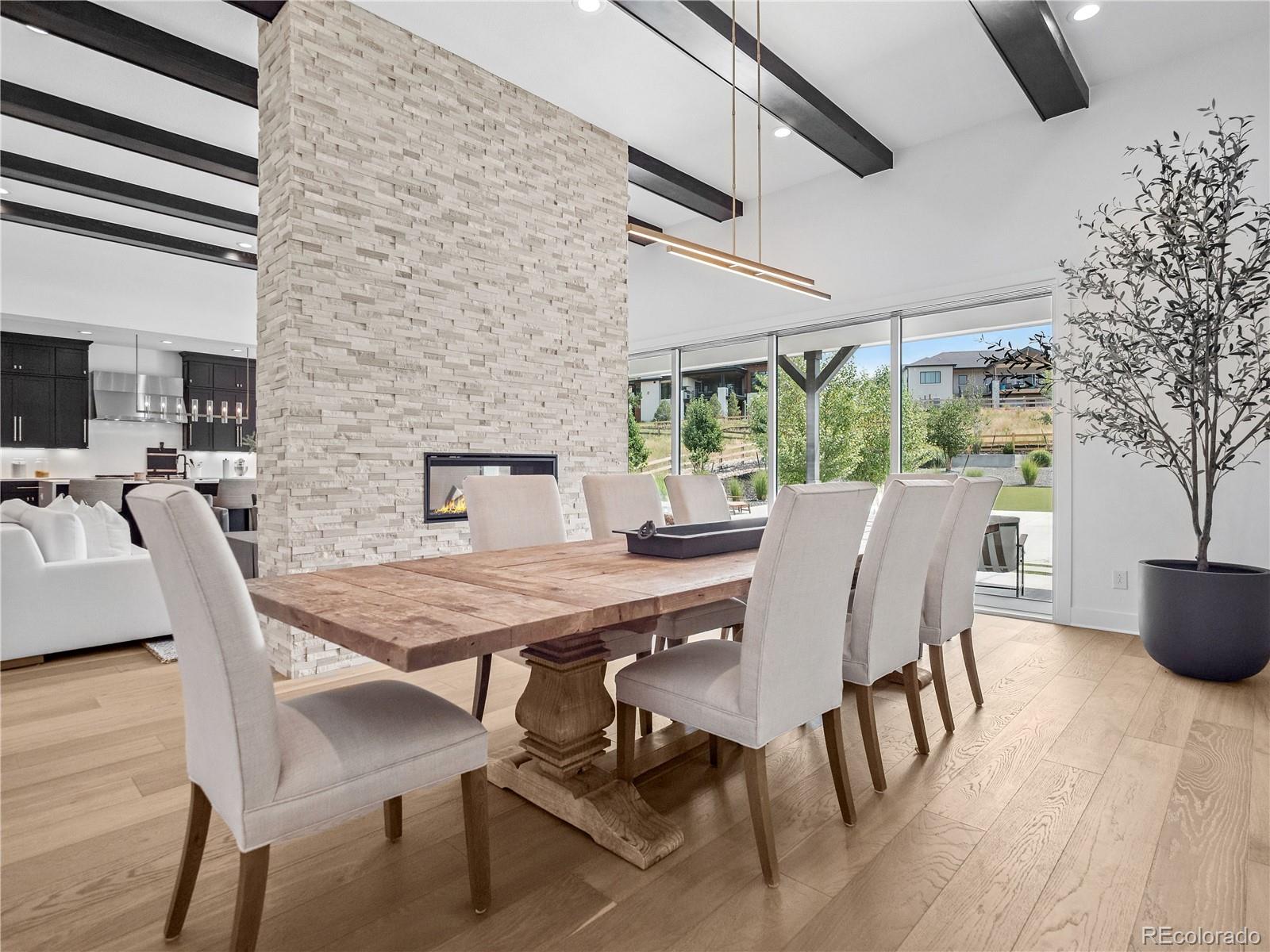 9676 Elizabeth Street