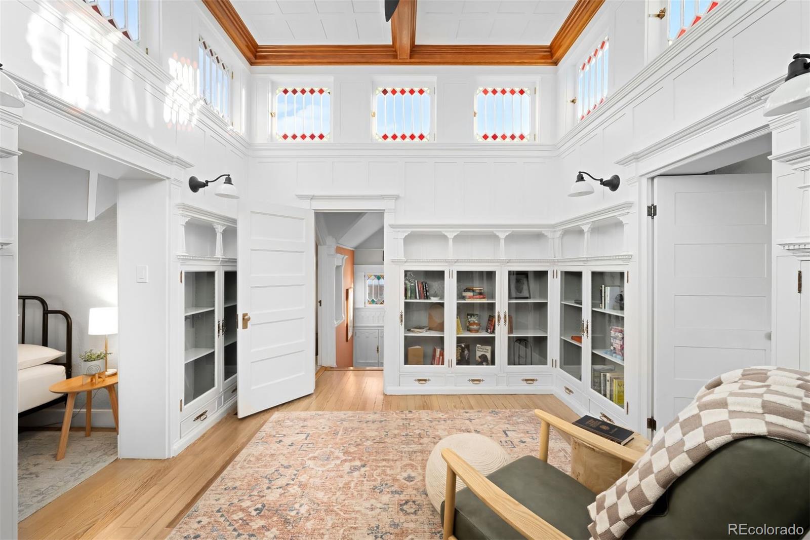 2550 W 43rd Avenue