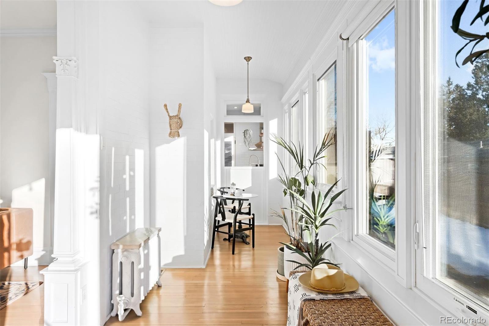 2550 W 43rd Avenue