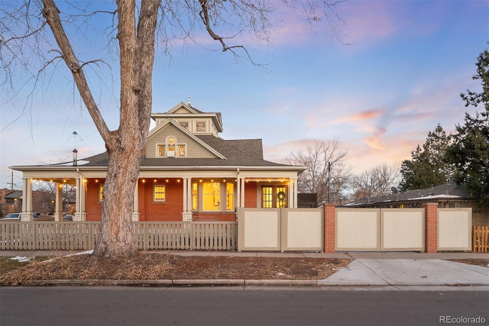 2550 W 43rd Avenue