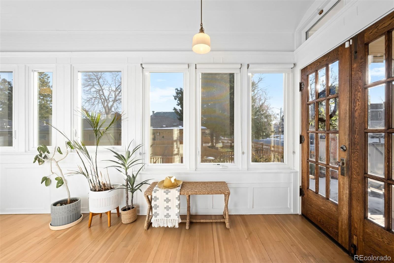2550 W 43rd Avenue