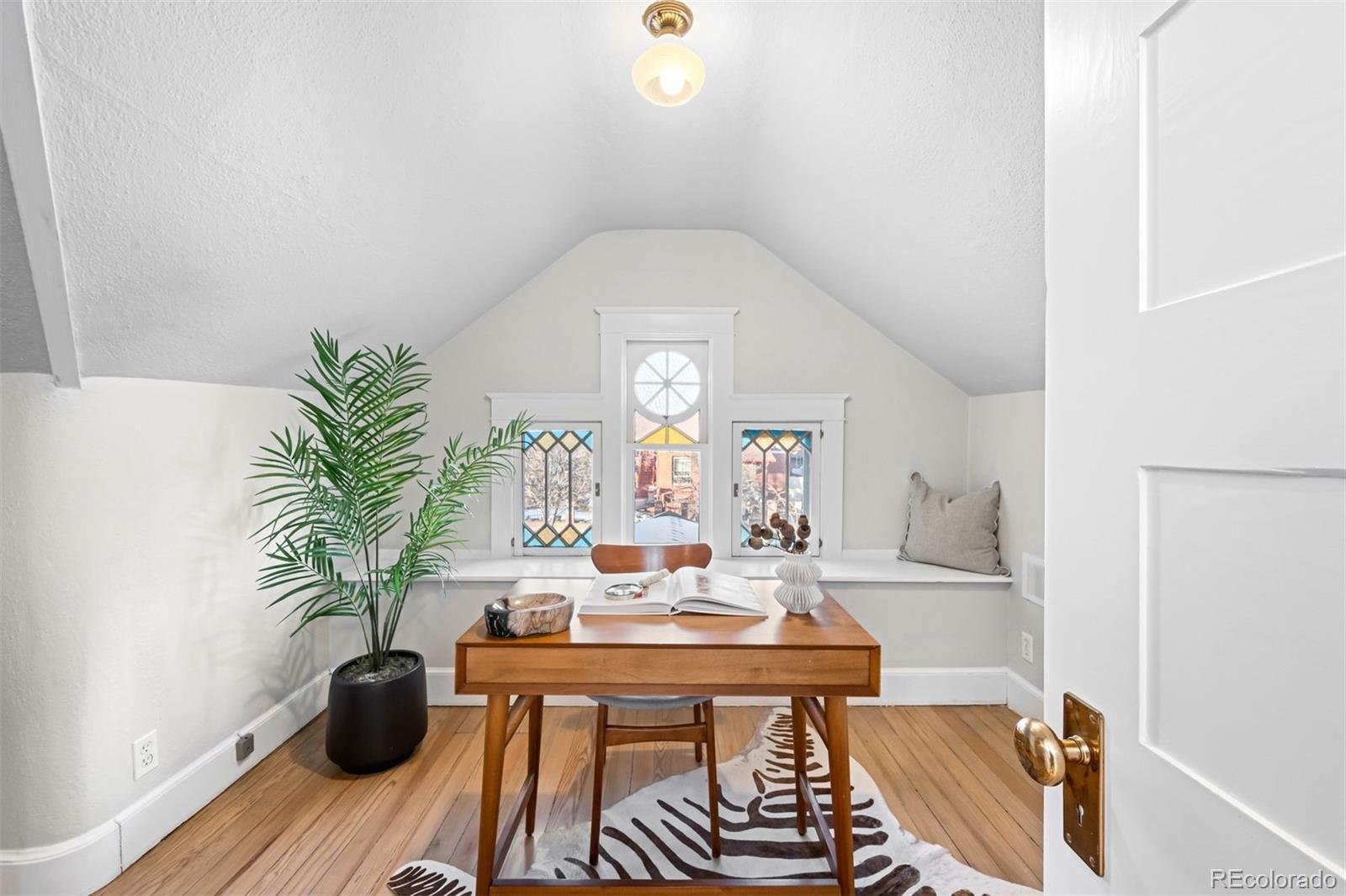 2550 W 43rd Avenue