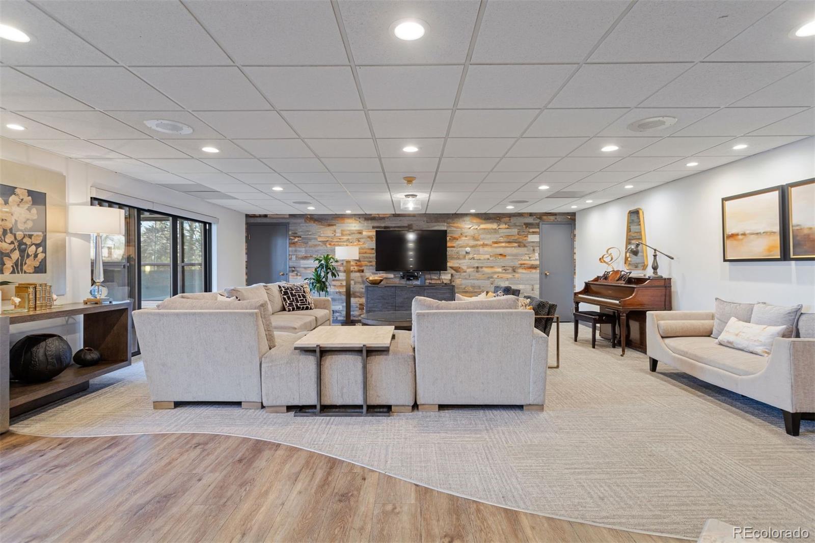 460 S Marion Parkway Unit: 1856