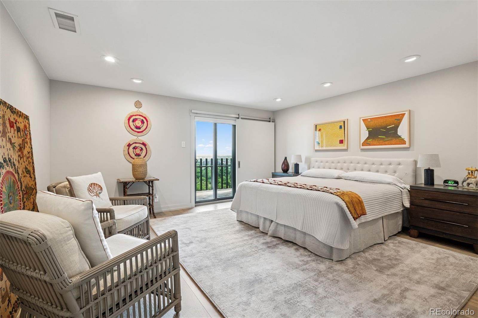 460 S Marion Parkway Unit: 1856