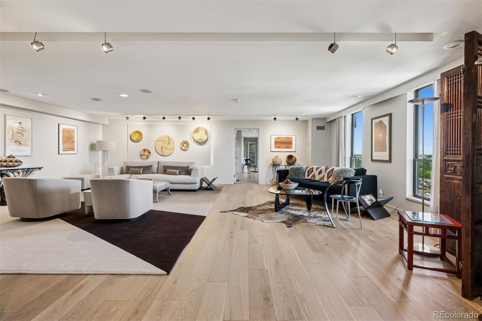460 S Marion Parkway Unit: 1856
