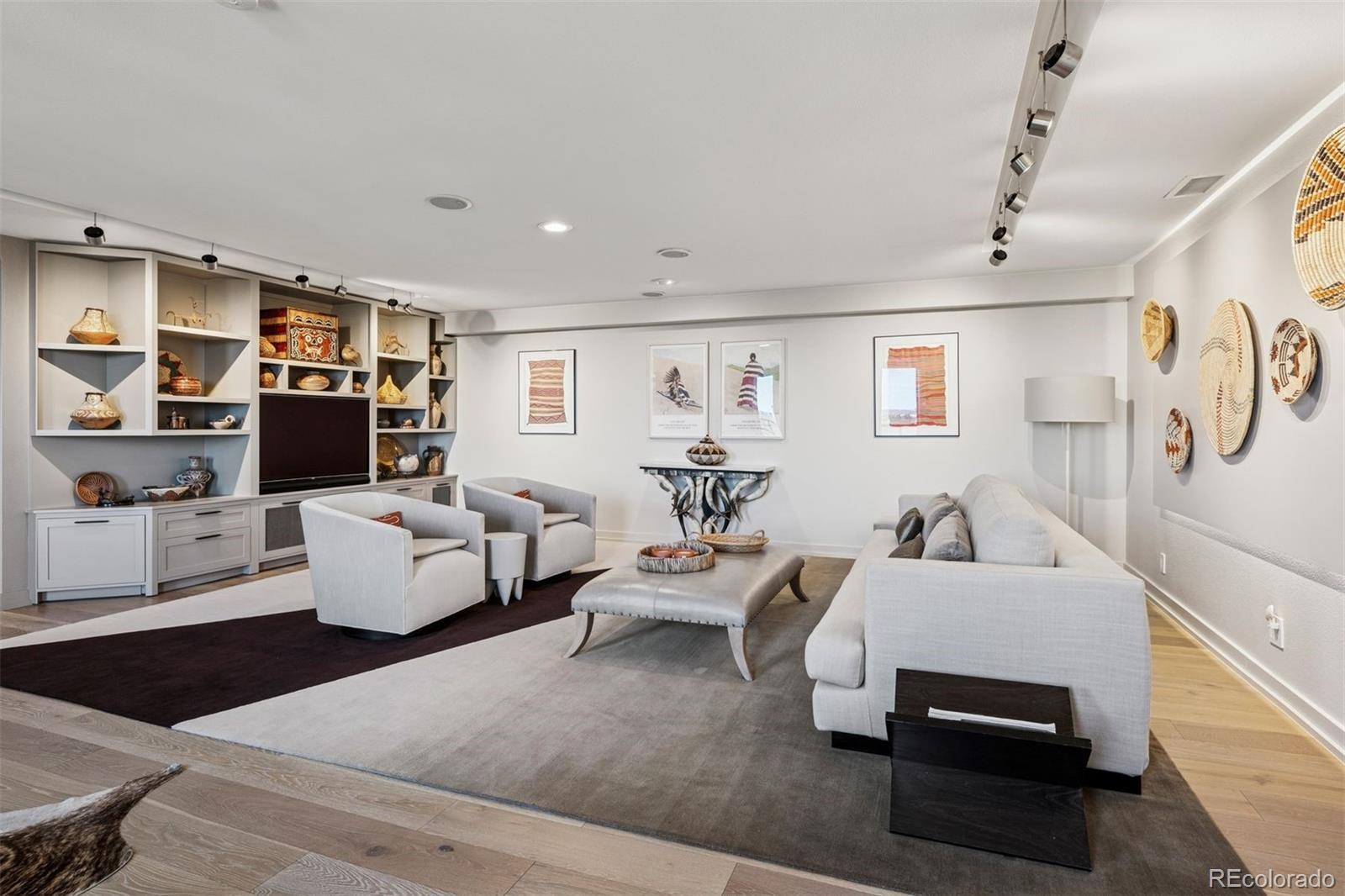 460 S Marion Parkway Unit: 1856