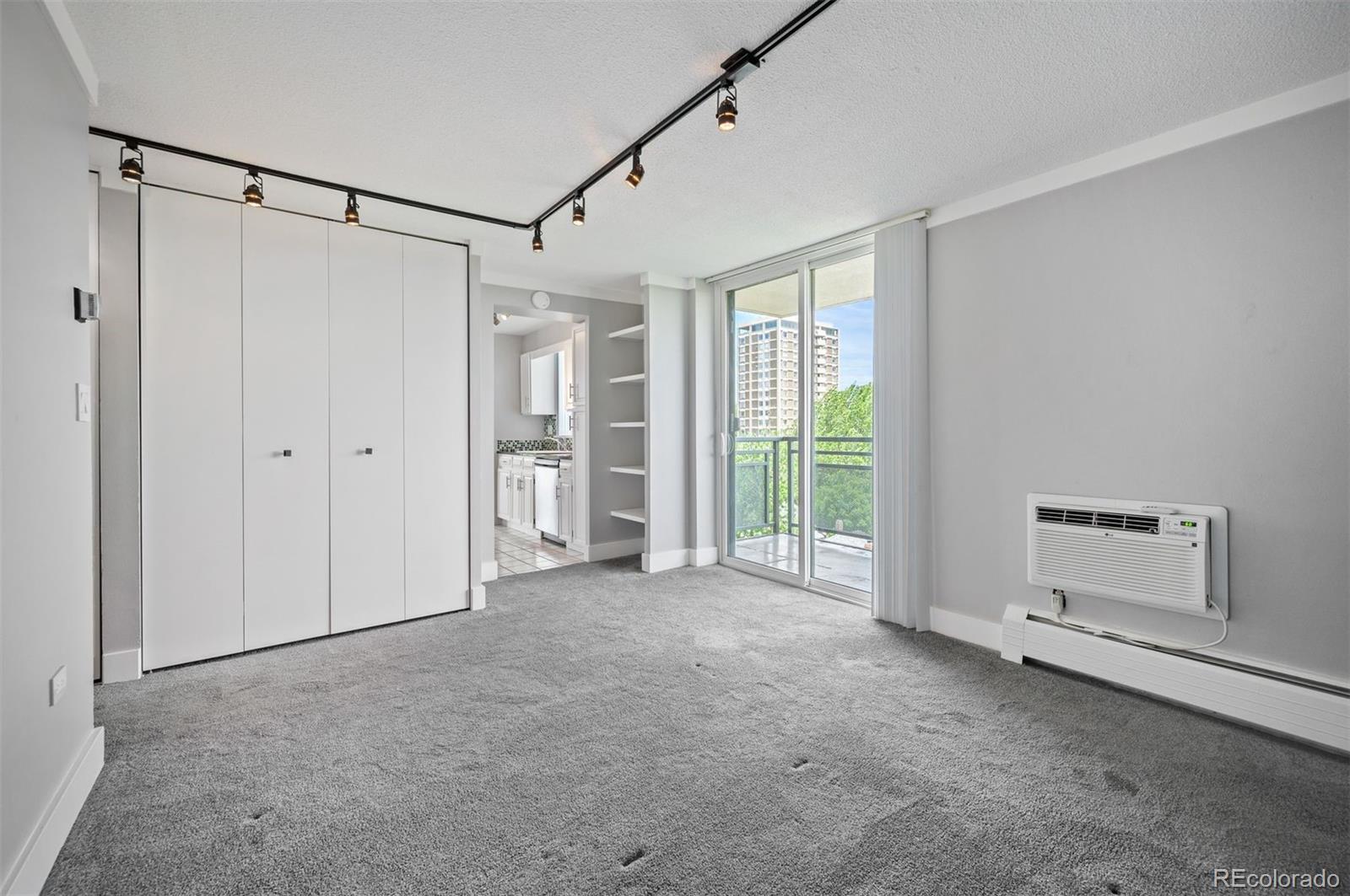 909 N Lafayette Street Unit: 702