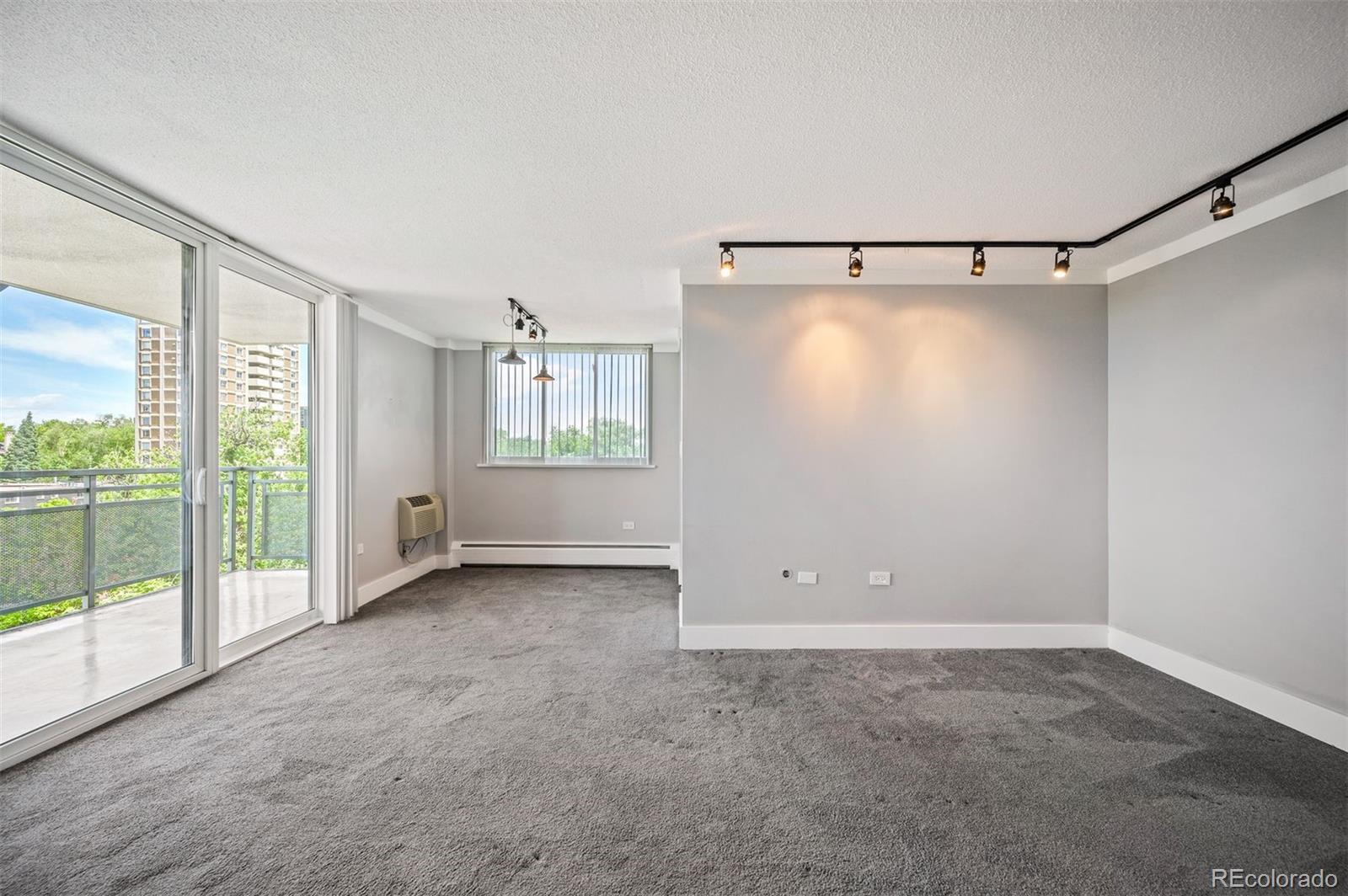 909 N Lafayette Street Unit: 702