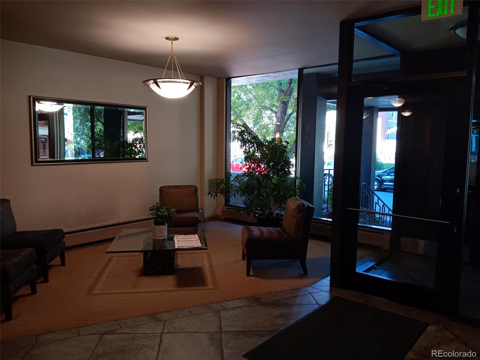 909 N Lafayette Street Unit: 702