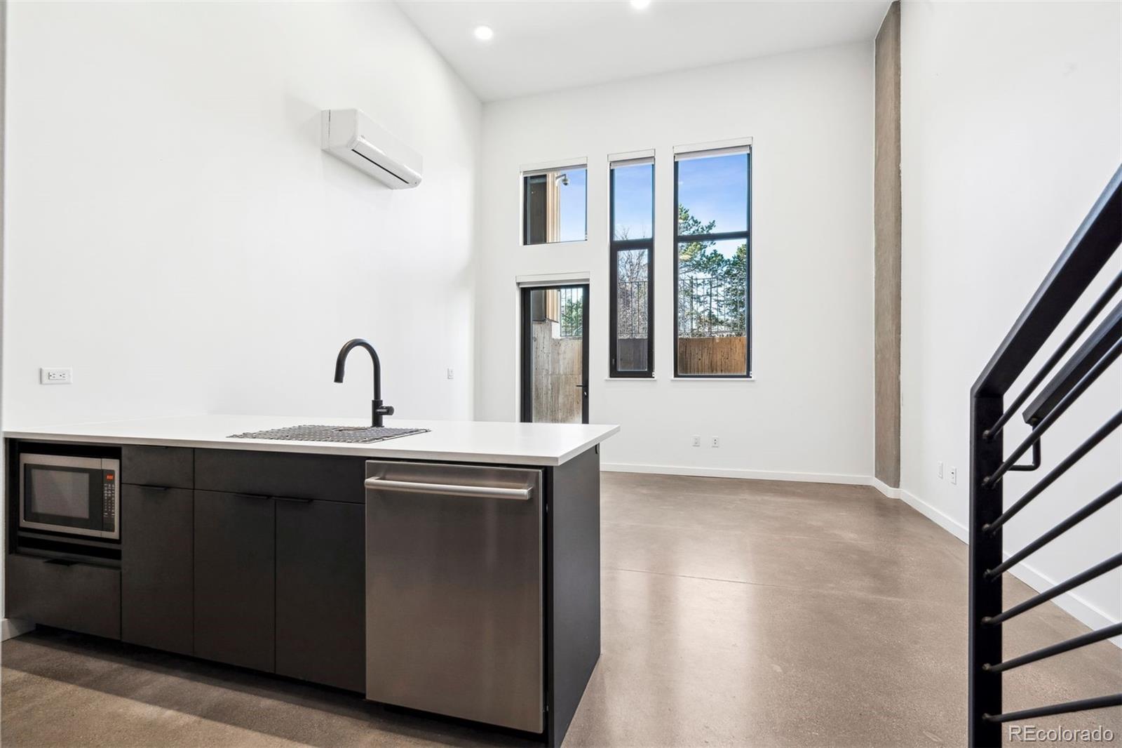 1601 Park Avenue Unit: 110