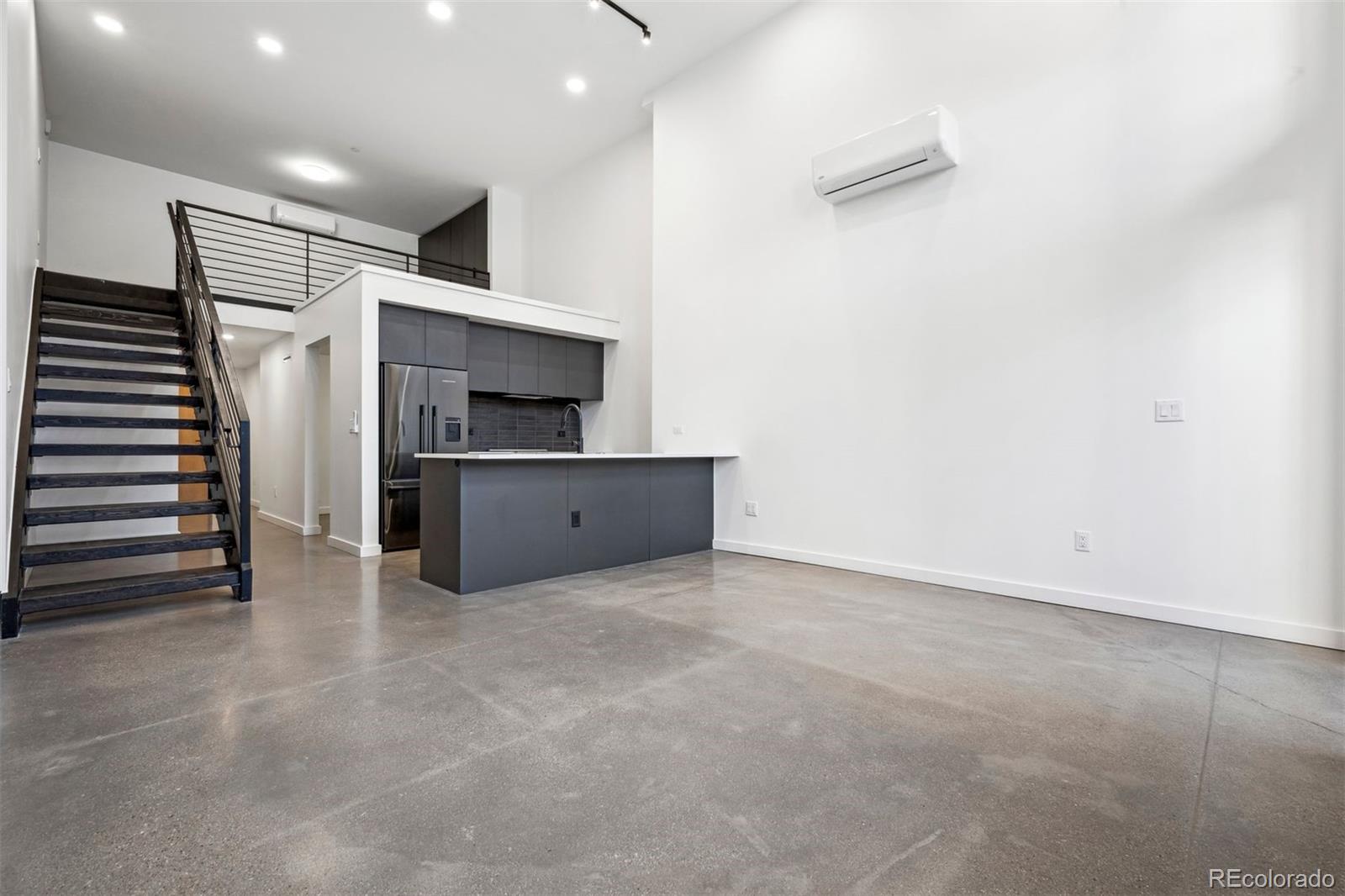 1601 Park Avenue Unit: 110