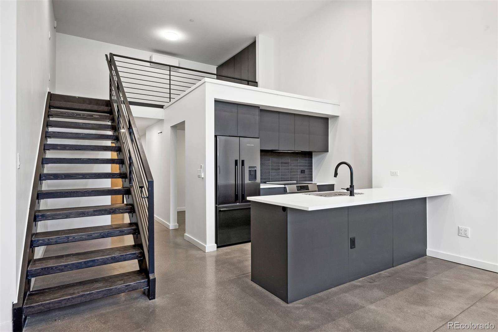 1601 Park Avenue Unit: 110