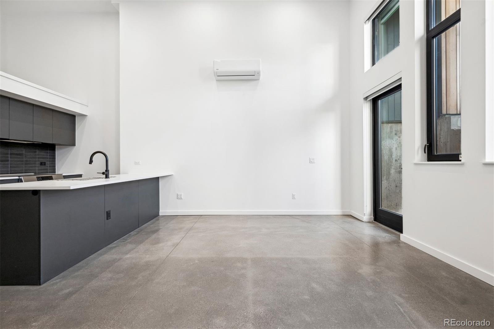 1601 Park Avenue Unit: 110