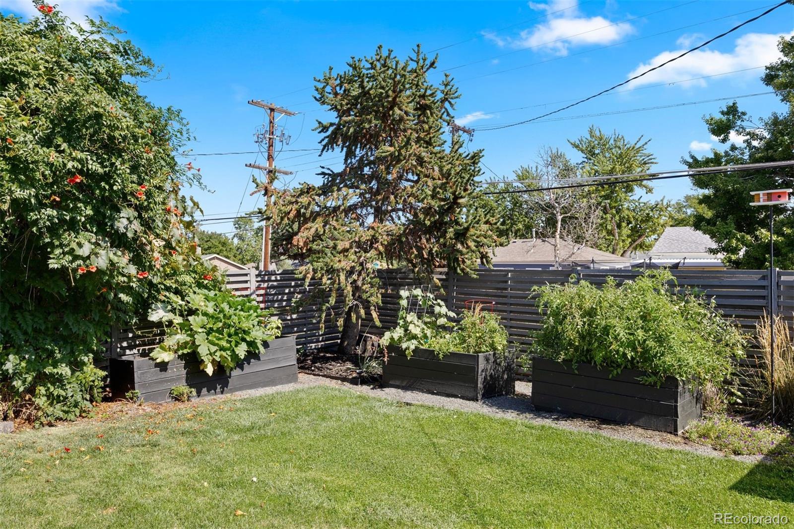 2710 S Lowell Boulevard