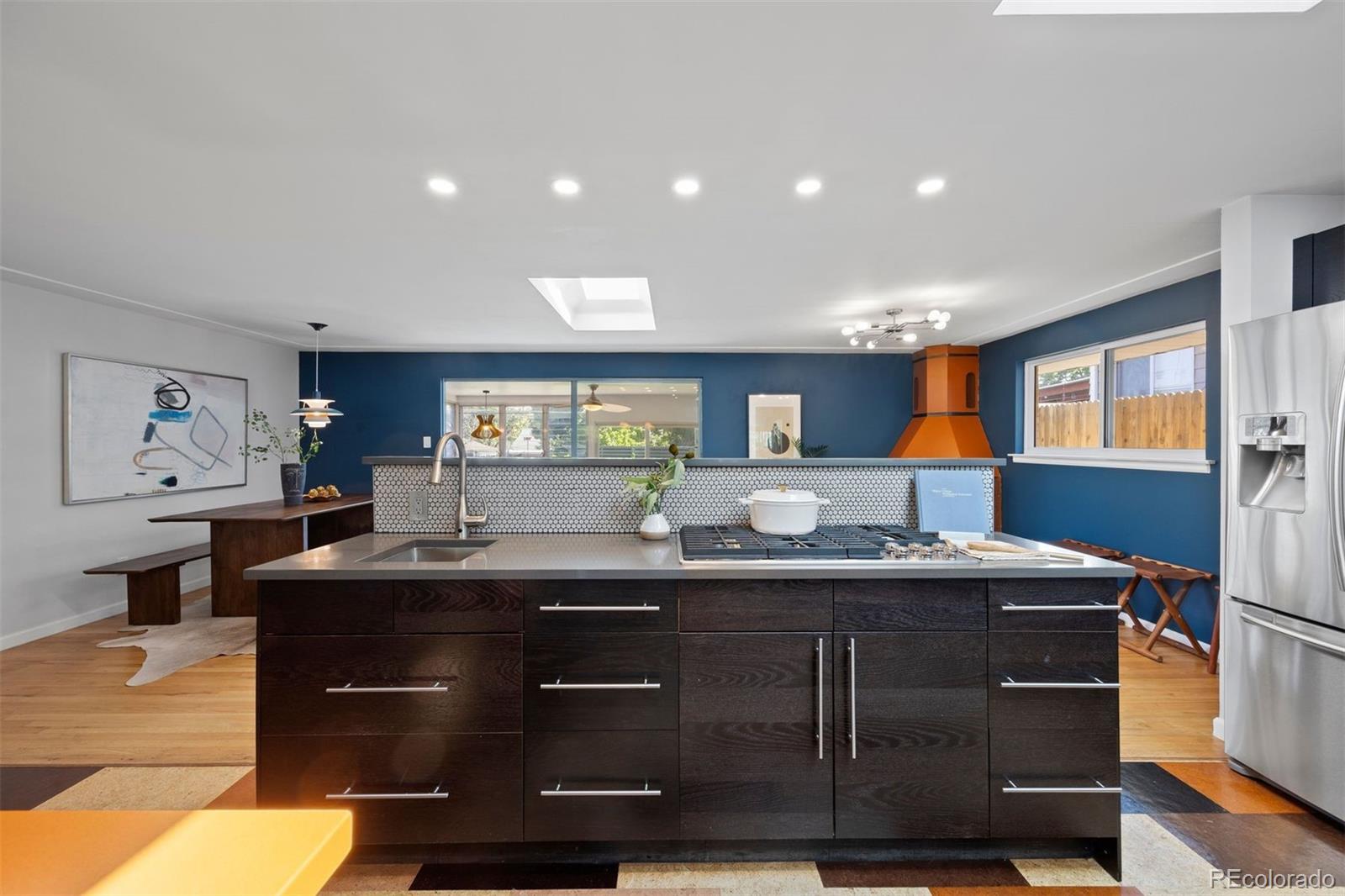 2710 S Lowell Boulevard