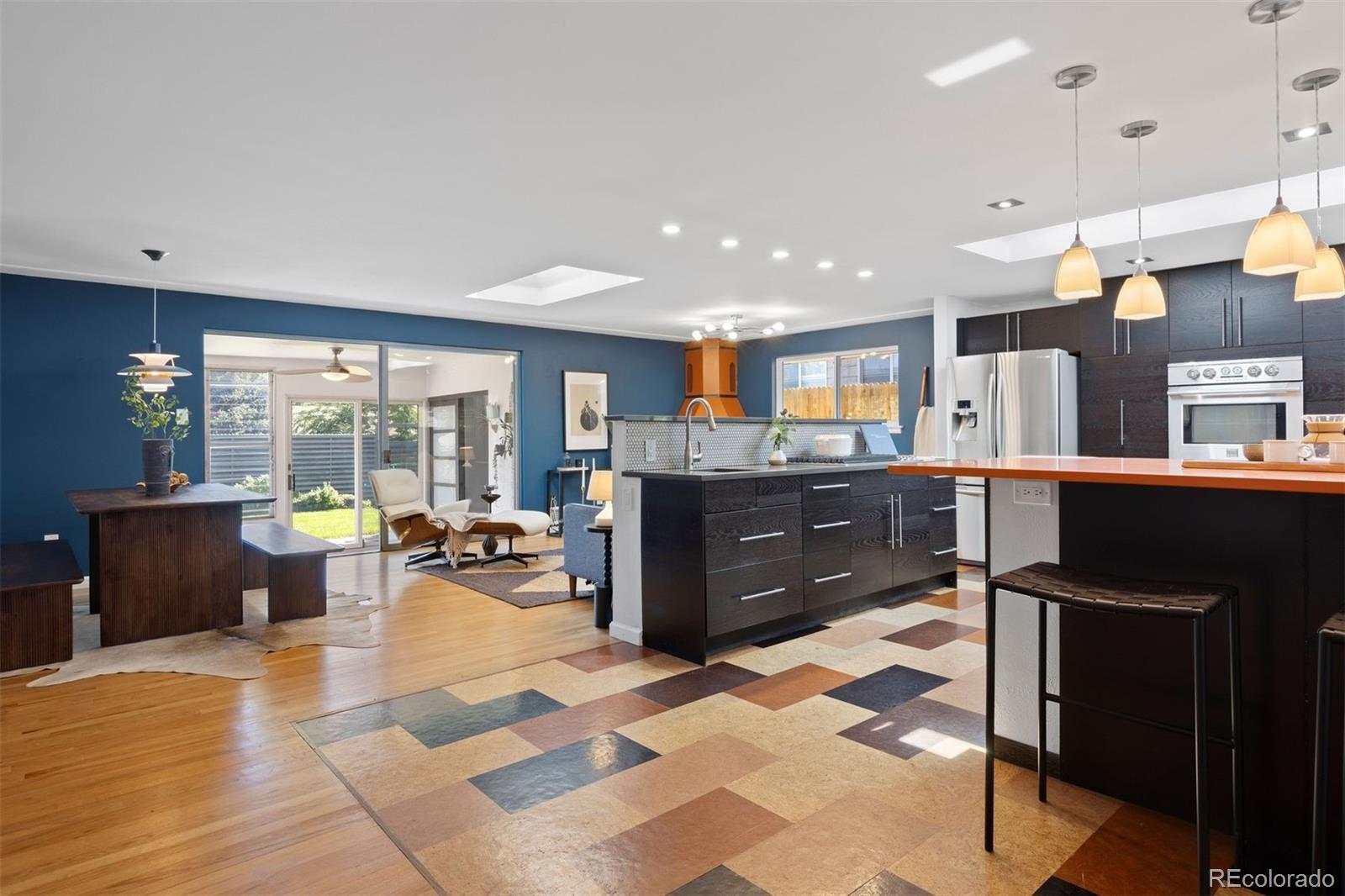 2710 S Lowell Boulevard