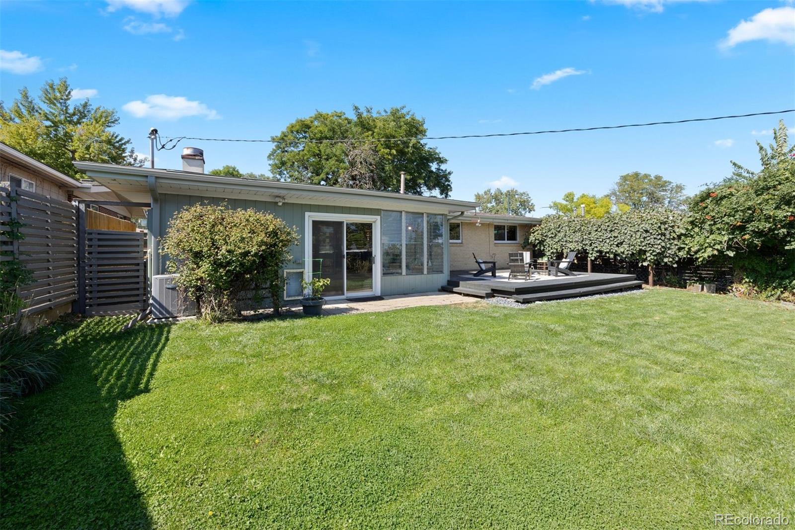 2710 S Lowell Boulevard