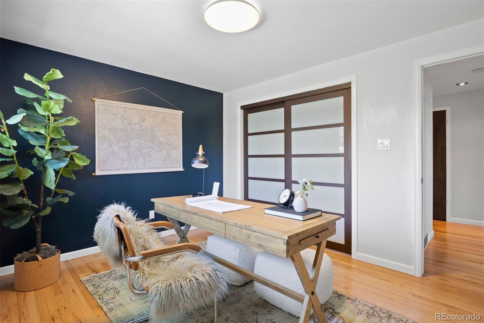 2710 S Lowell Boulevard