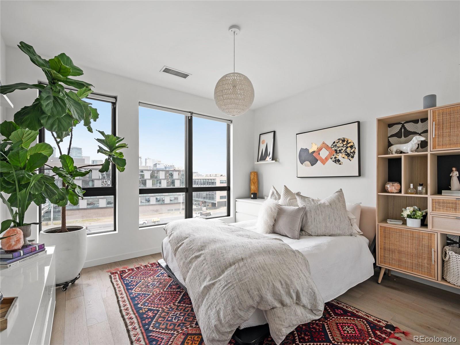 1735 Central Street Unit: 312